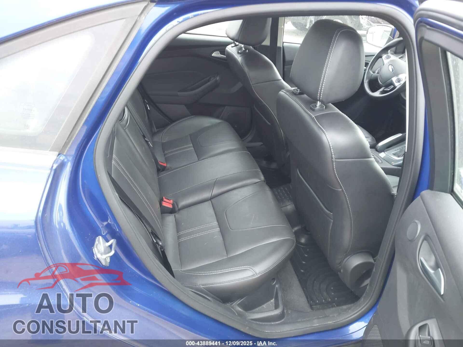 FORD FOCUS 2013 - 1FADP3J2XDL105377