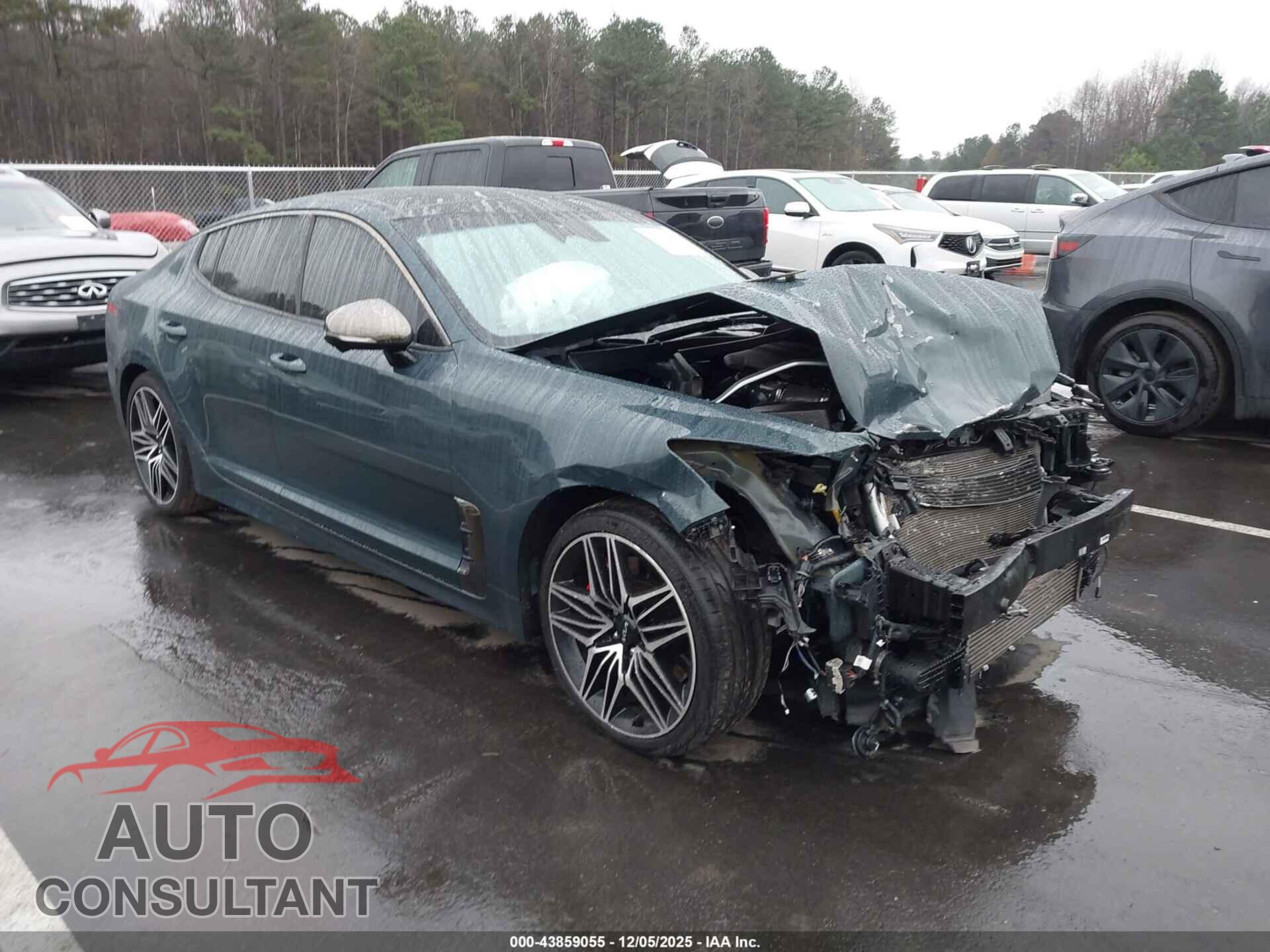 KIA STINGER 2022 - KNAE55LC0N6118982