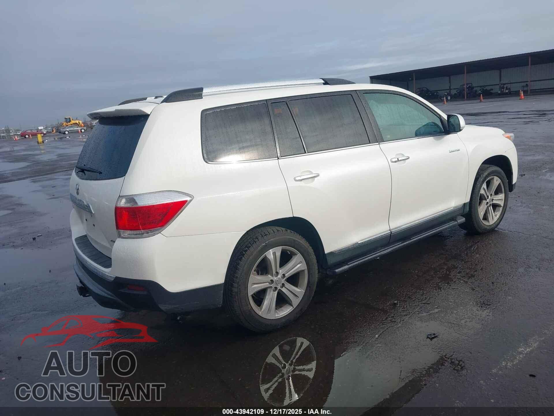 TOYOTA HIGHLANDER 2013 - 5TDDK3EH3DS250847