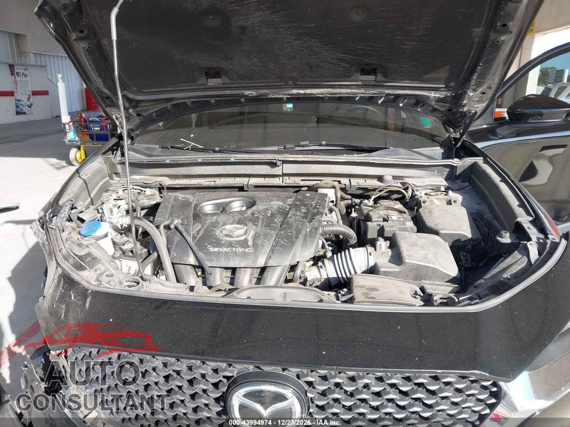 MAZDA CX-30 2022 - 3MVDMBBL8NM401128