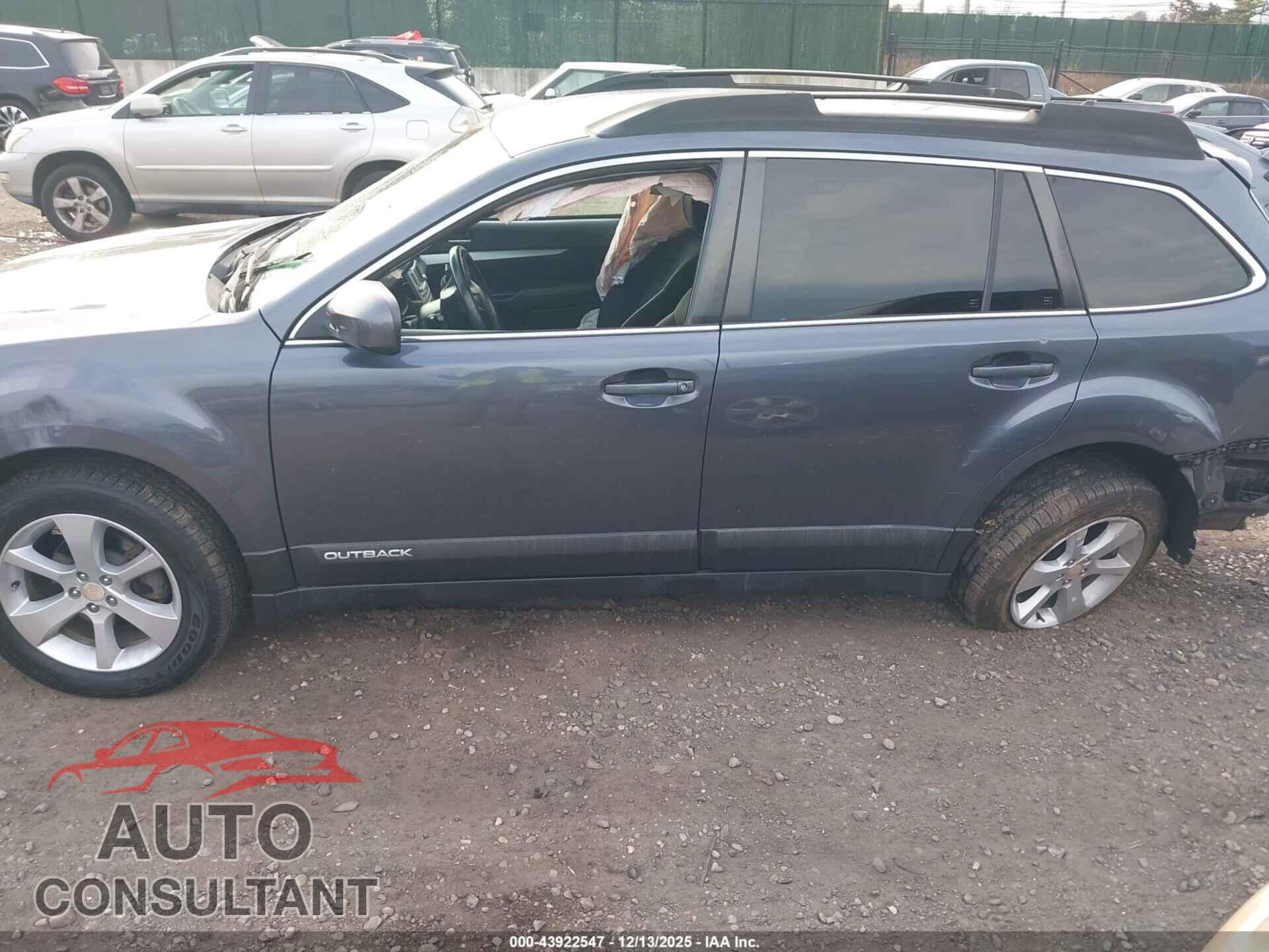 SUBARU OUTBACK 2014 - 4S4BRBCC3E3233811