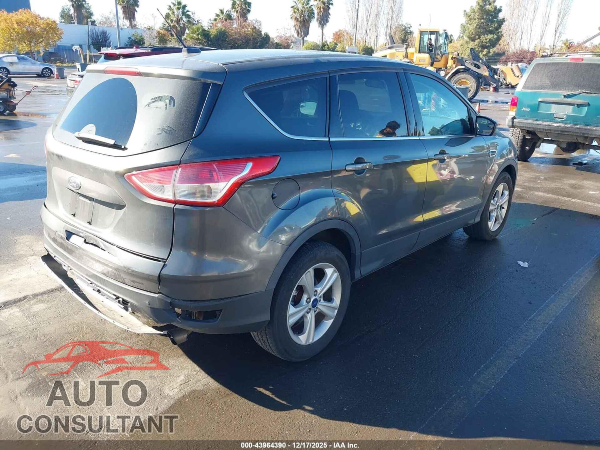 FORD ESCAPE 2016 - 1FMCU9GX7GUB39677