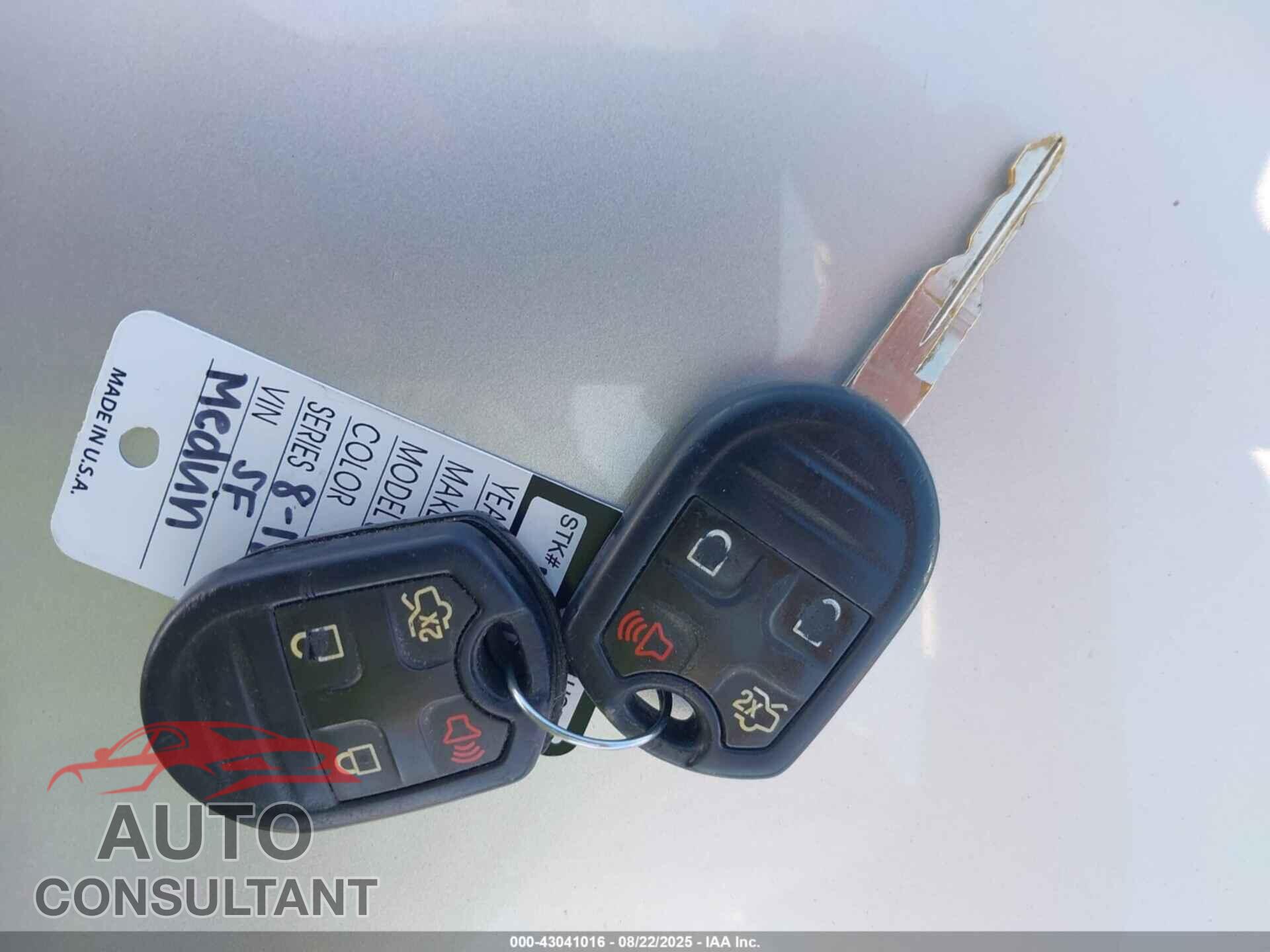 FORD MUSTANG 2014 - 1ZVBP8AM3E5256967