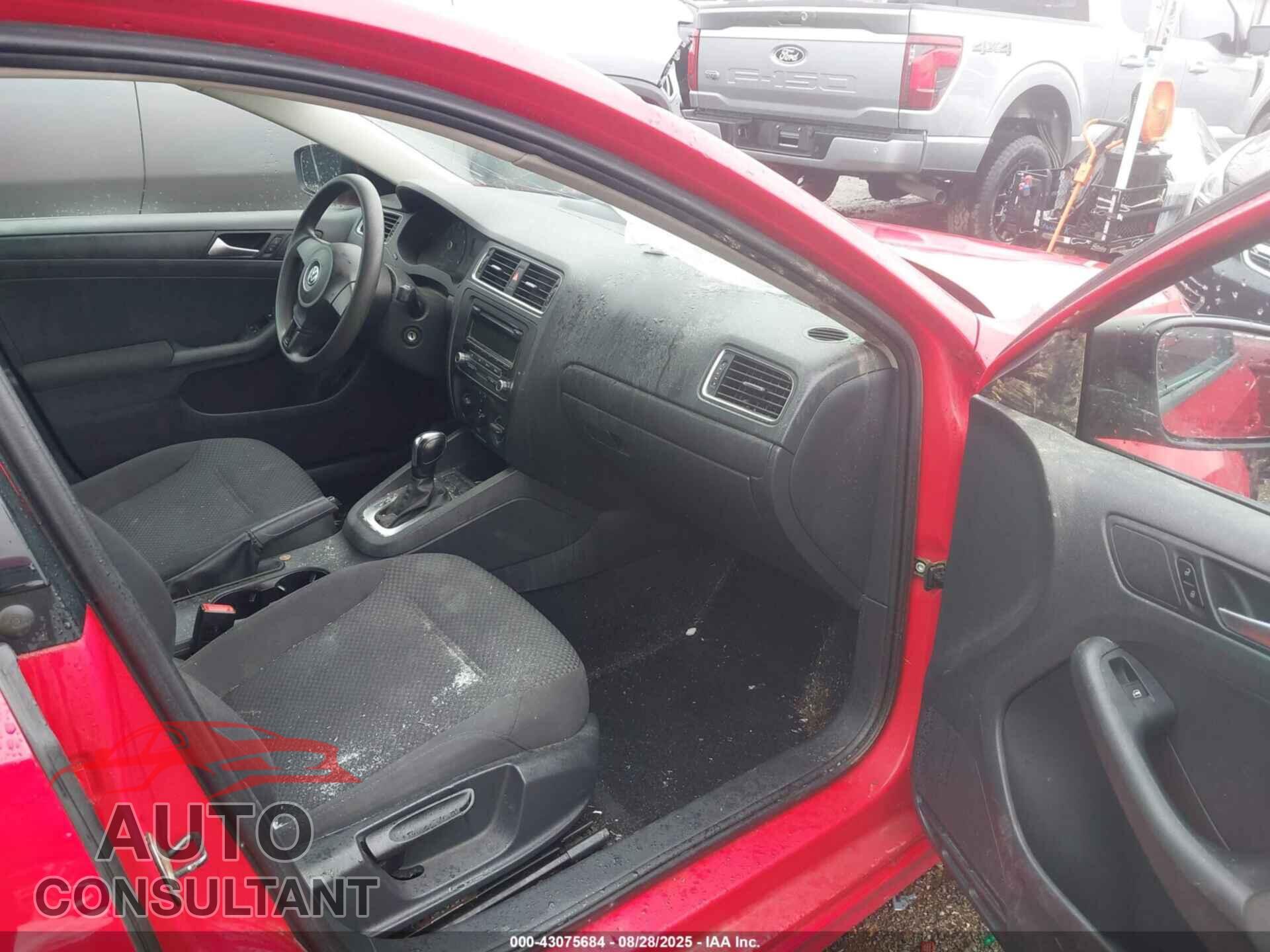 VOLKSWAGEN JETTA 2012 - 3VW2K7AJ1CM396523