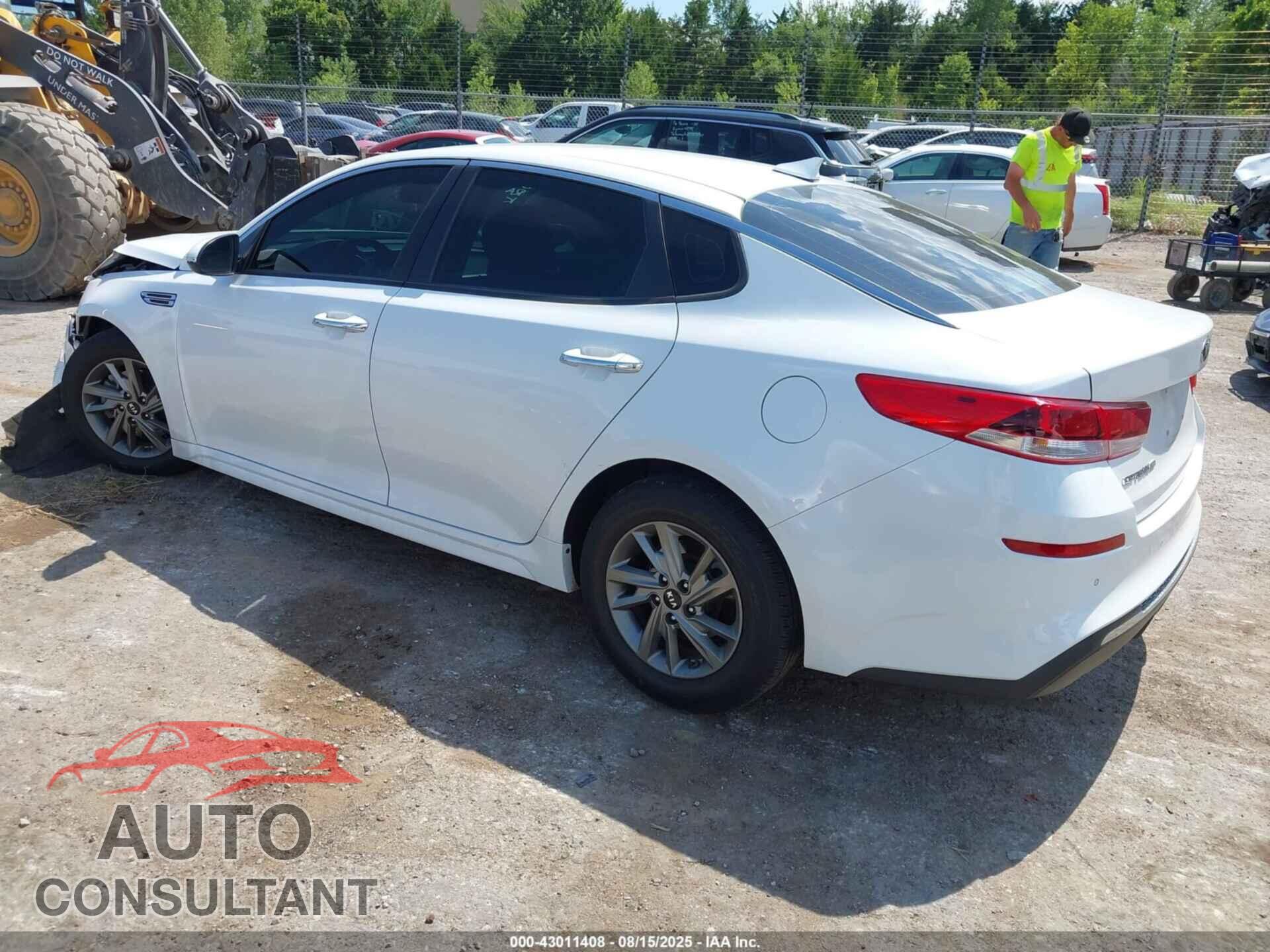KIA OPTIMA 2019 - 5XXGT4L37KG323322