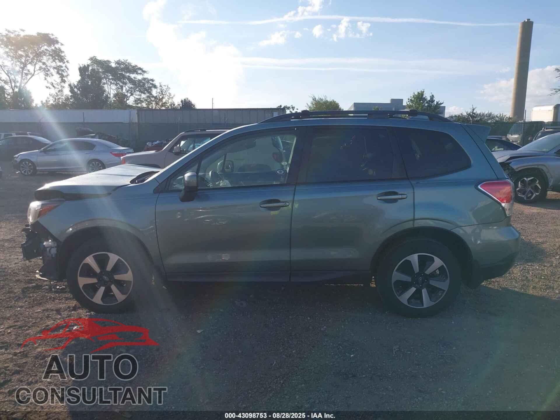 SUBARU FORESTER 2018 - JF2SJAGC5JH513759