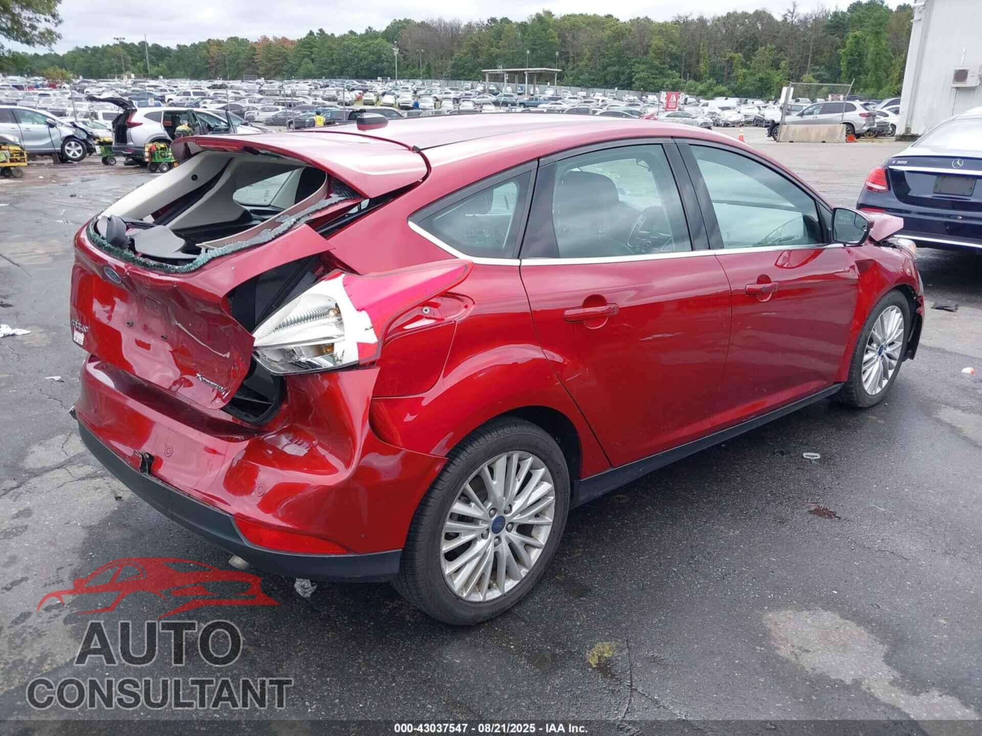 FORD FOCUS 2017 - 1FADP3N25HL311609