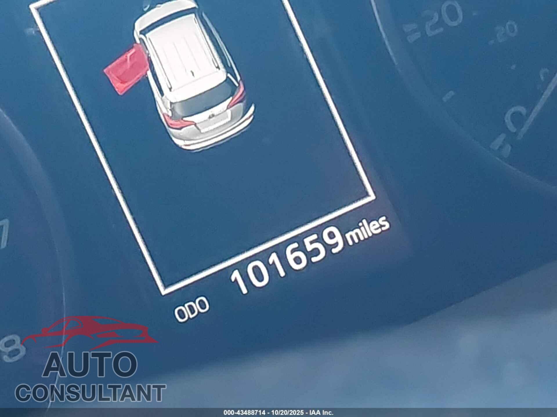 TOYOTA RAV4 2018 - 2T3RFREV5JW815547