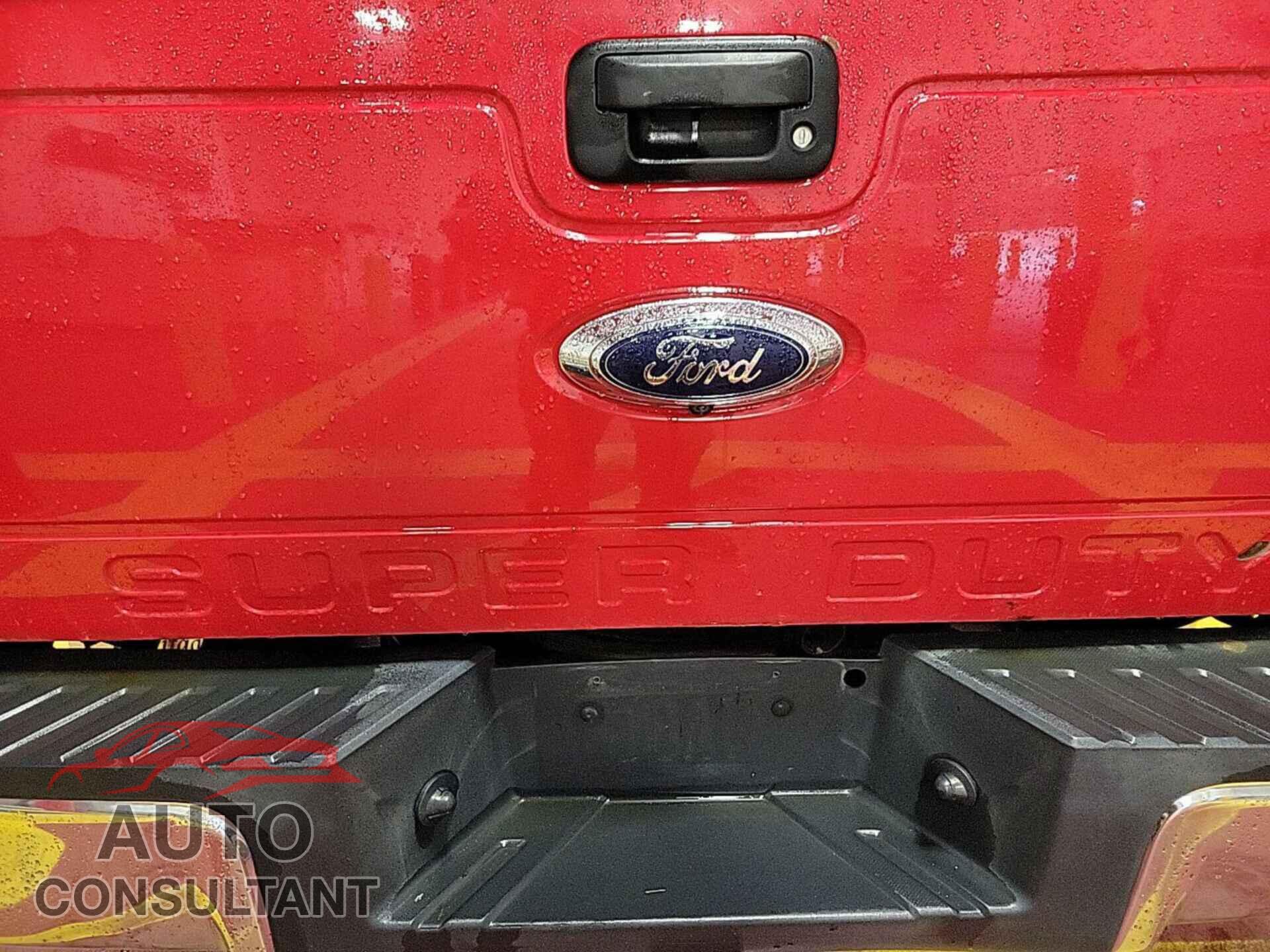 FORD F-250 2015 - 1FT7W2B67FEC99721