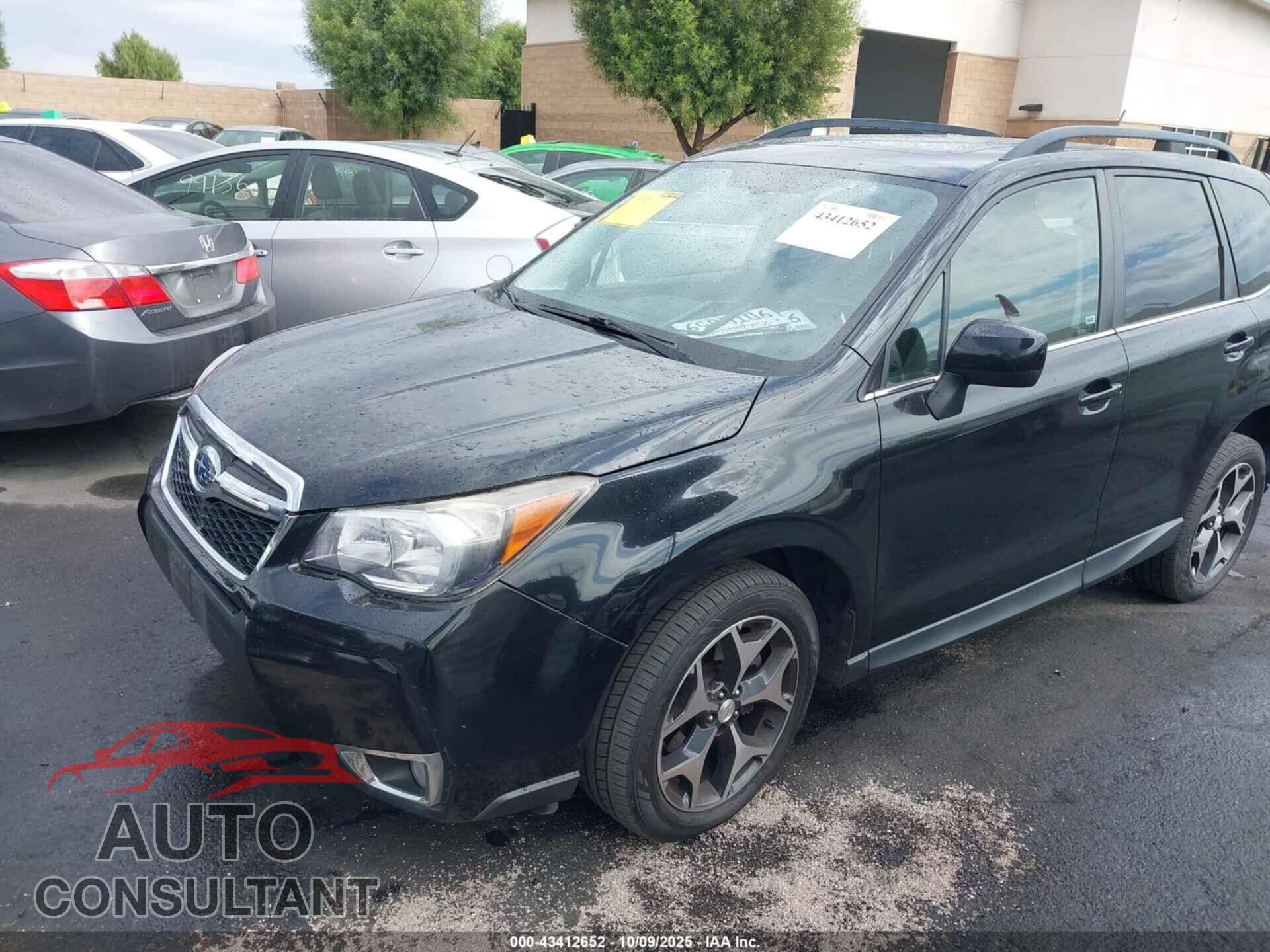 SUBARU FORESTER 2015 - JF2SJGDC0FH561118
