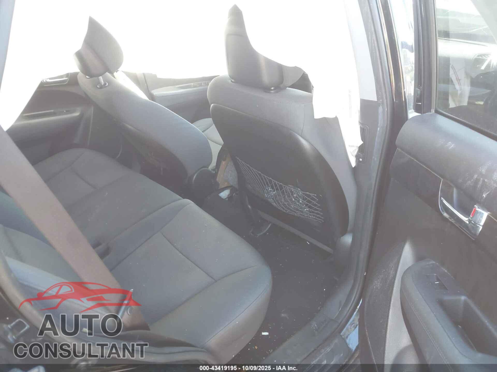 KIA SORENTO 2013 - 5XYKT3A17DG414630