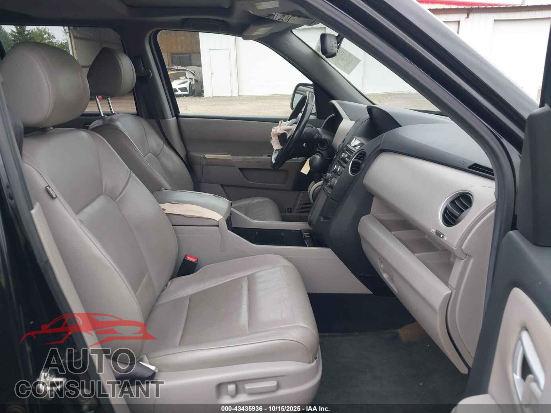 HONDA PILOT 2013 - 5FNYF4H58DB081104