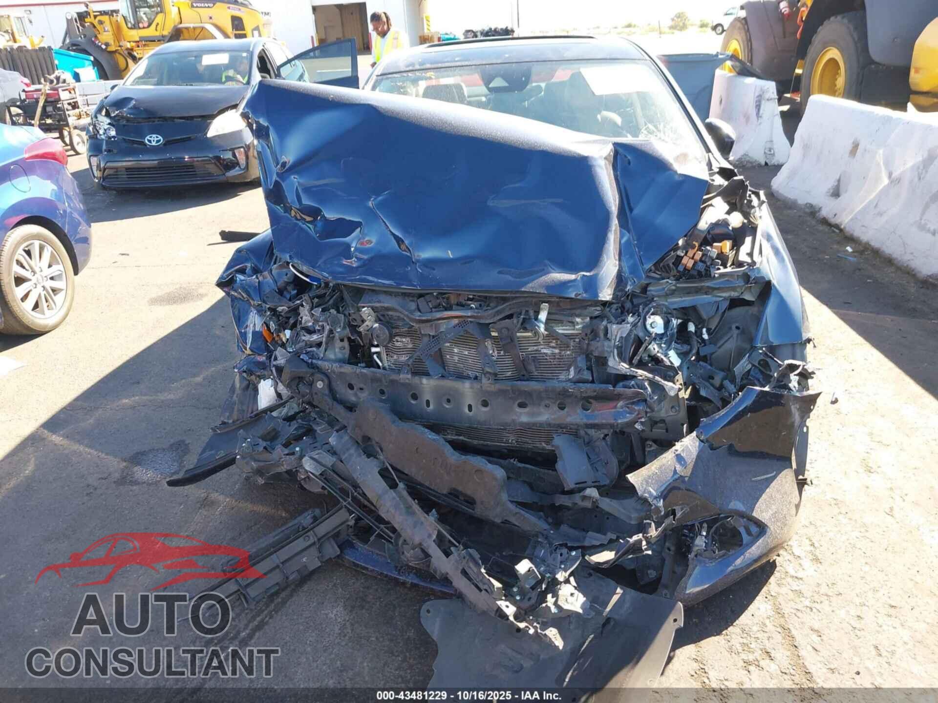 MAZDA MAZDA3 2018 - 3MZBN1V36JM262913