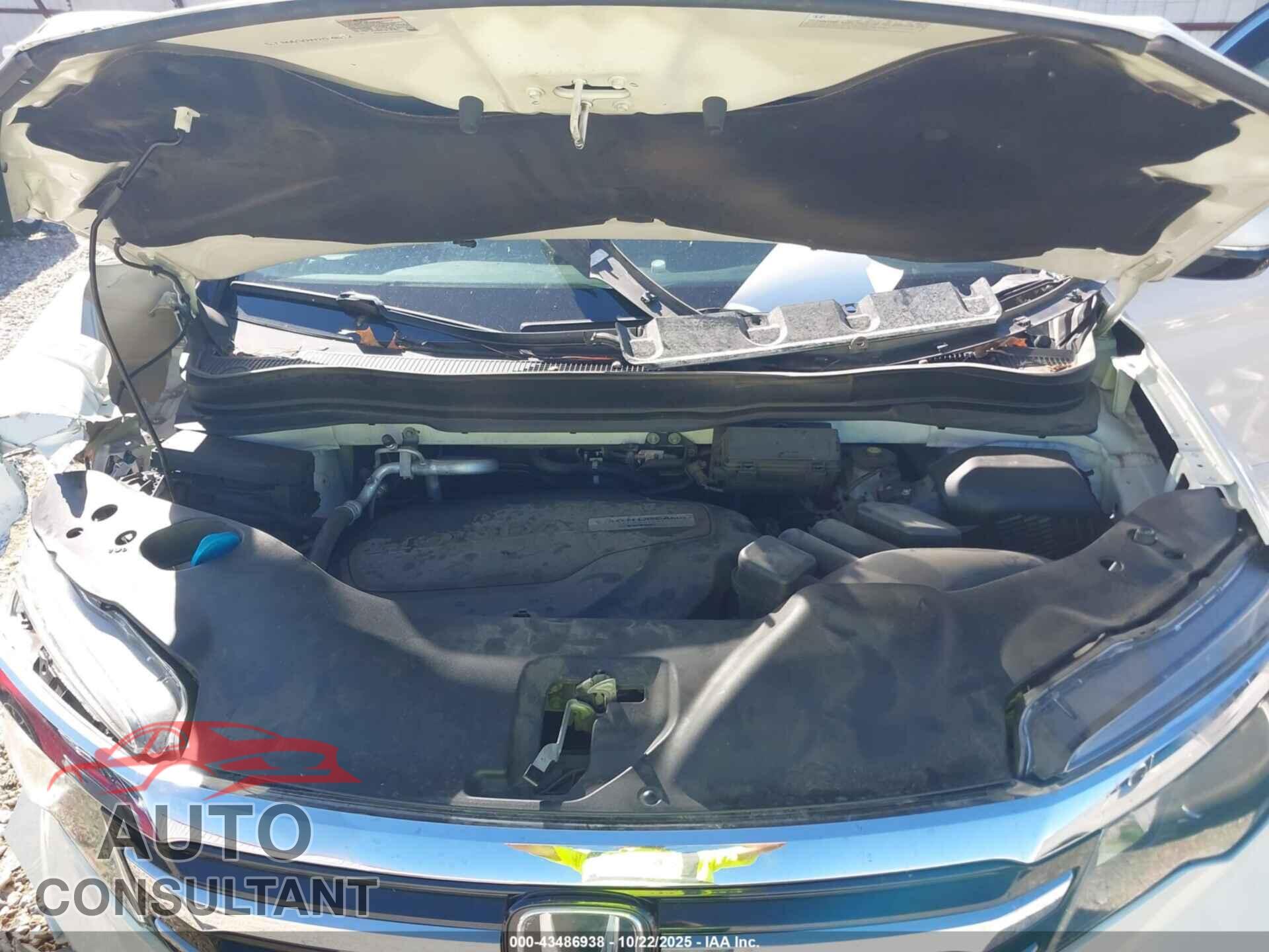 HONDA PILOT 2017 - 5FNYF6H08HB002620