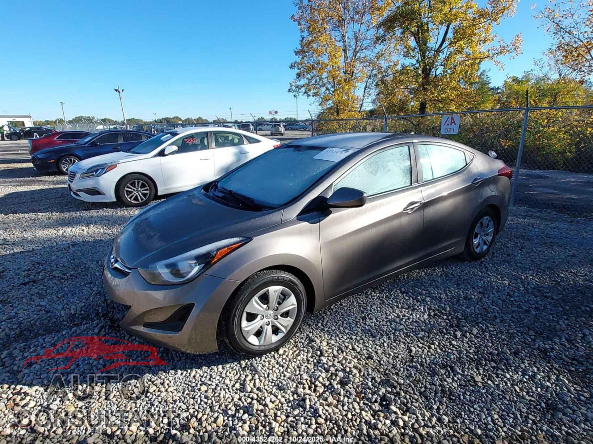 HYUNDAI ELANTRA 2016 - 5NPDH4AE5GH732911