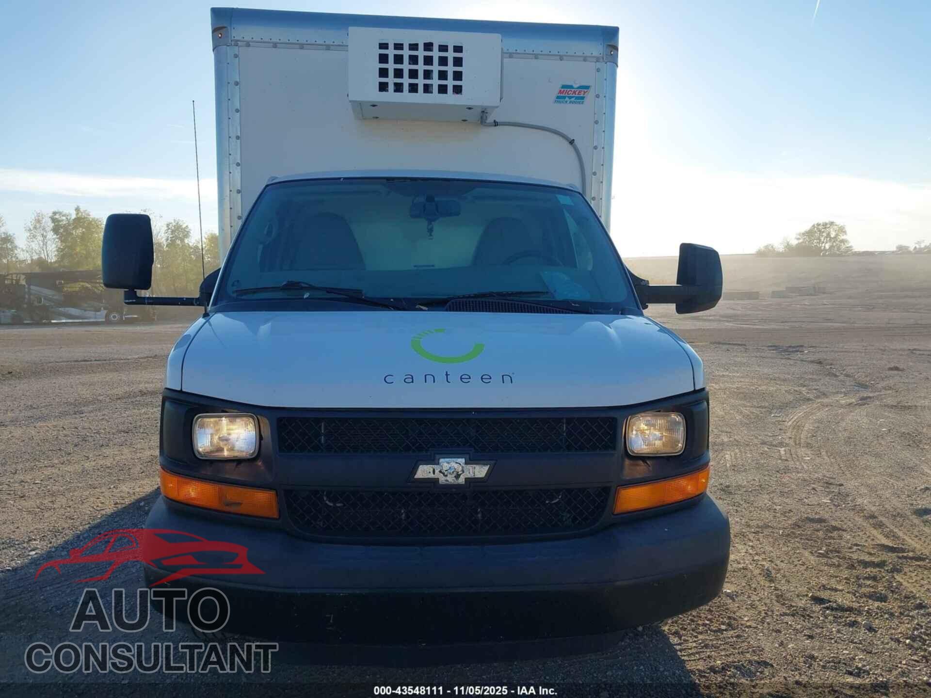 CHEVROLET EXPRESS CUTAWAY 2015 - 1GB6G5CG9F1153057