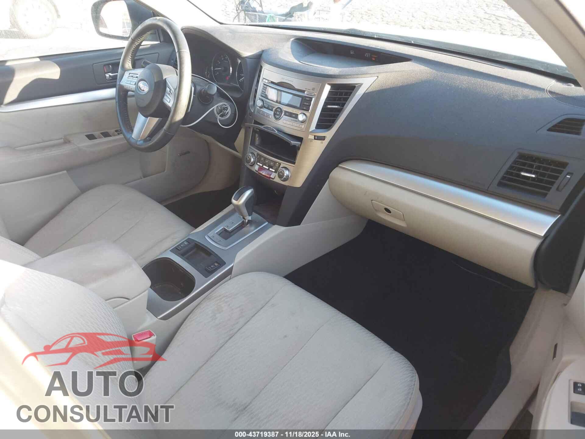 SUBARU OUTBACK 2011 - 4S4BRBFC4B3355858