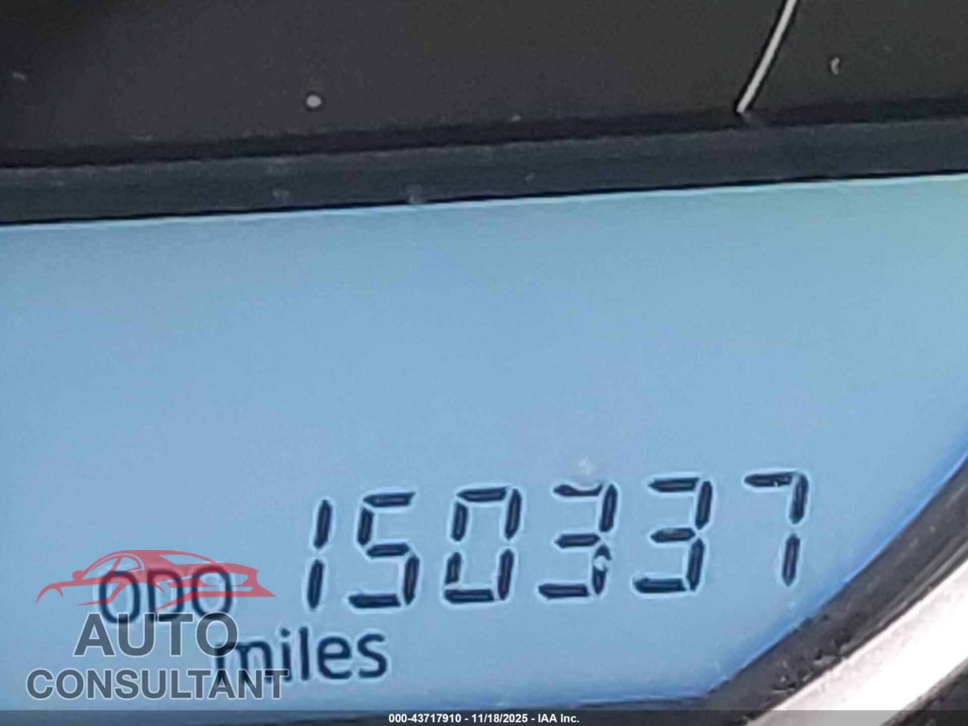 TOYOTA RAV4 2015 - JTMBFREV3FD131408