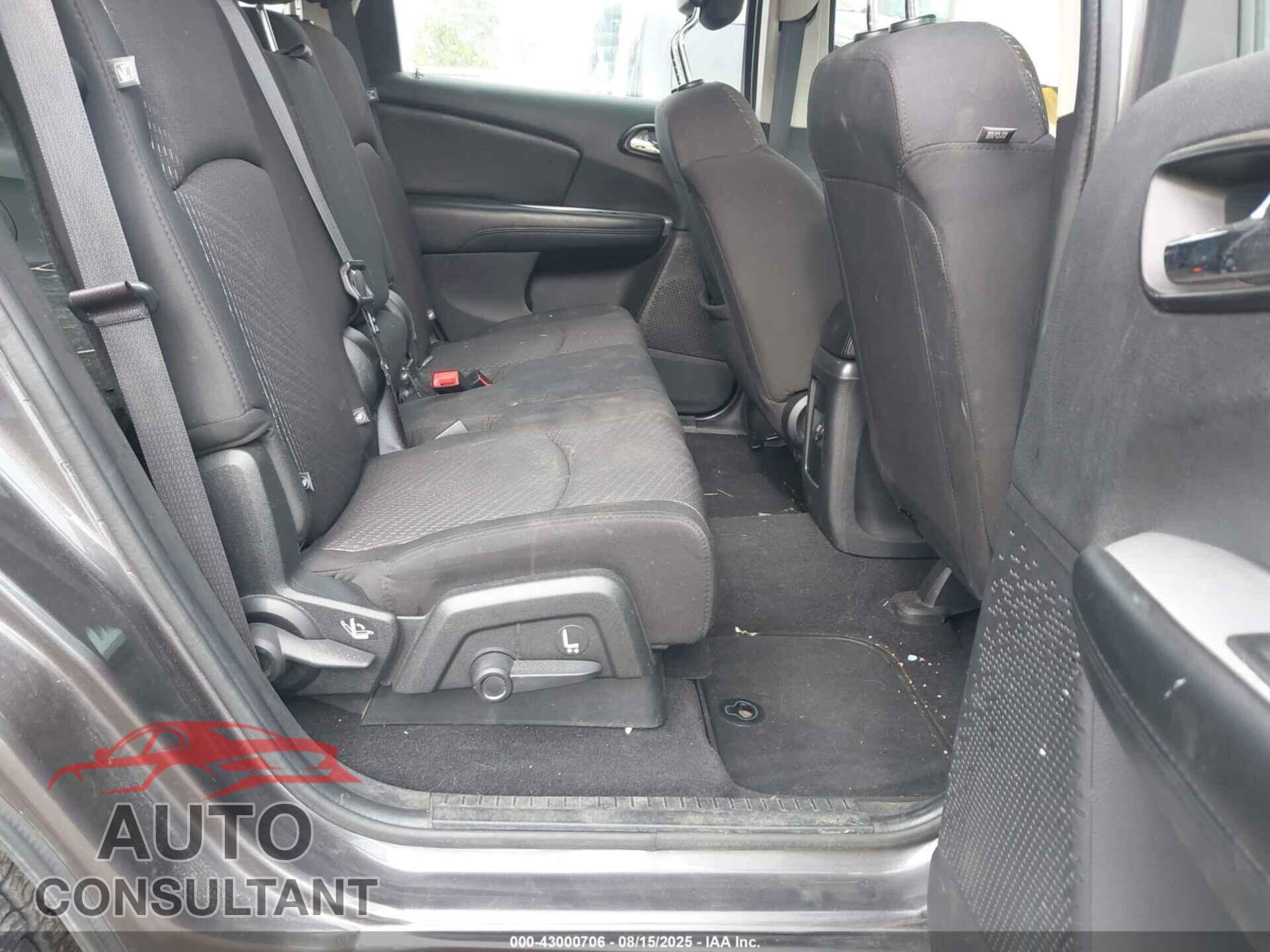 DODGE JOURNEY 2015 - 3C4PDCAB9FT620121