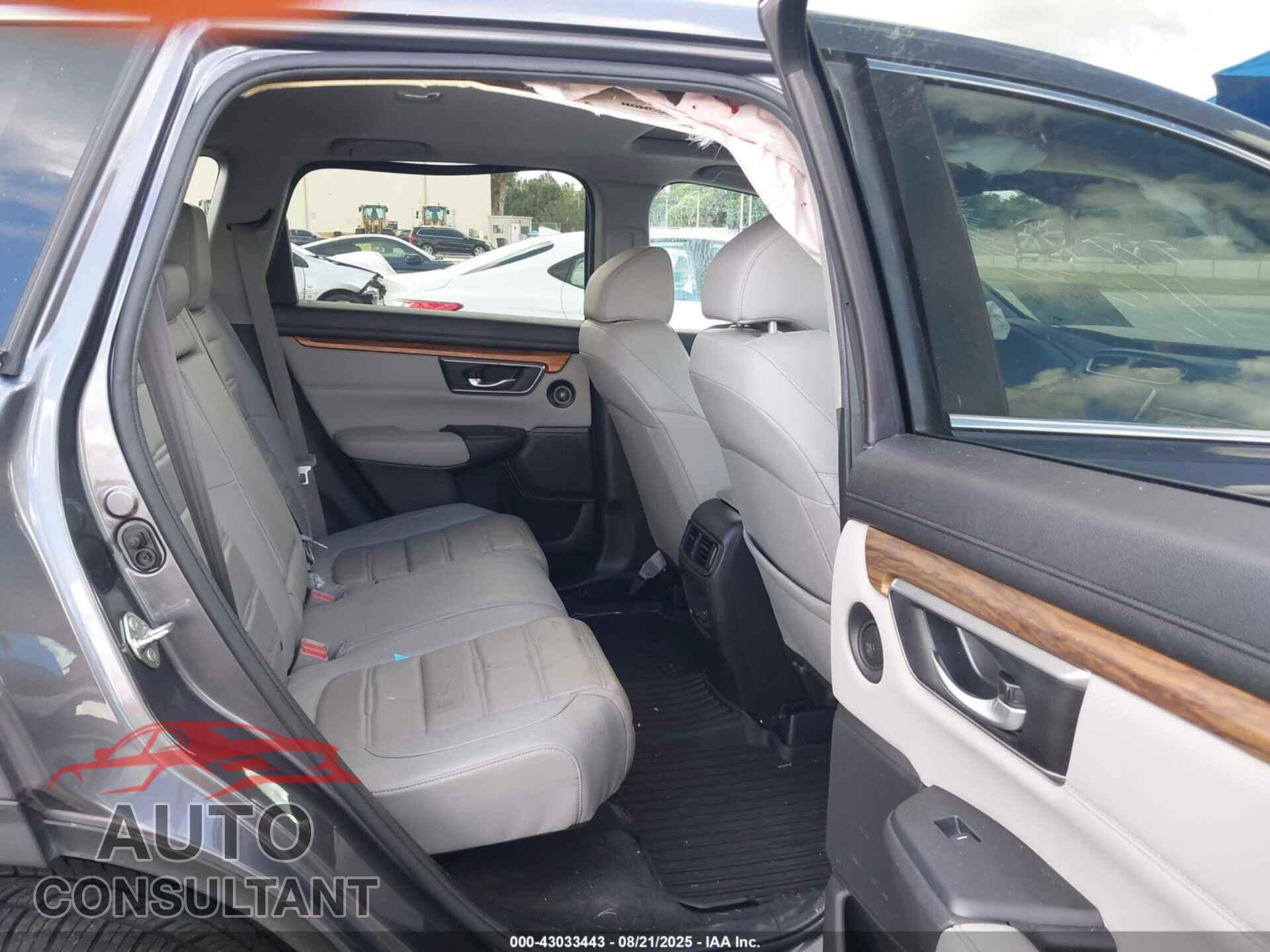 HONDA CR-V 2017 - 7FARW1H86HE005646