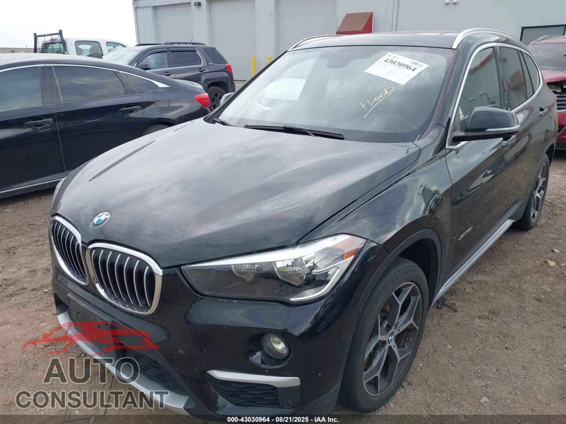 BMW X1 2016 - WBXHT3C37GP882595