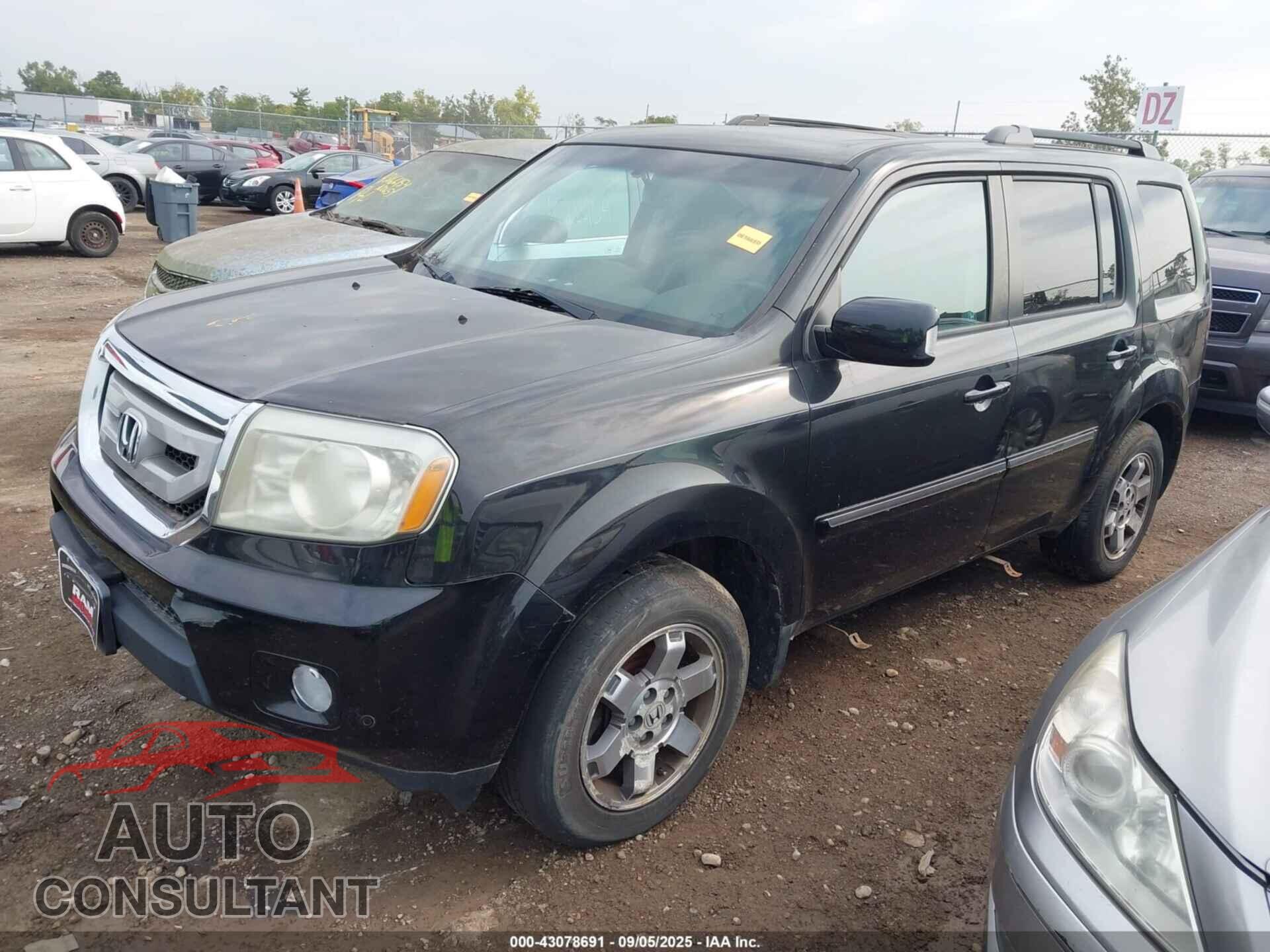HONDA PILOT 2011 - 5FNYF4H97BB070823
