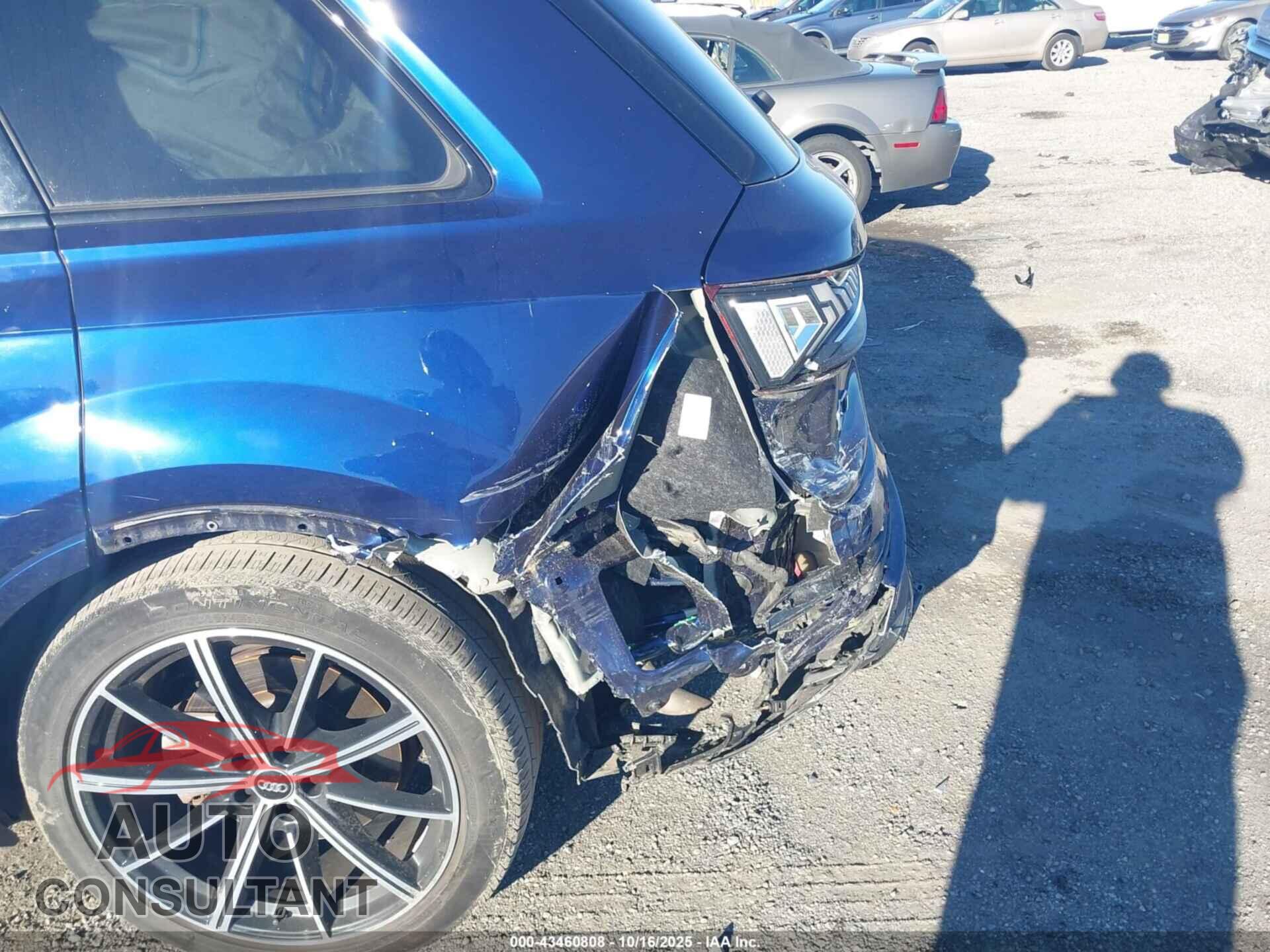 AUDI Q7 2020 - WA1LXAF72LD011124
