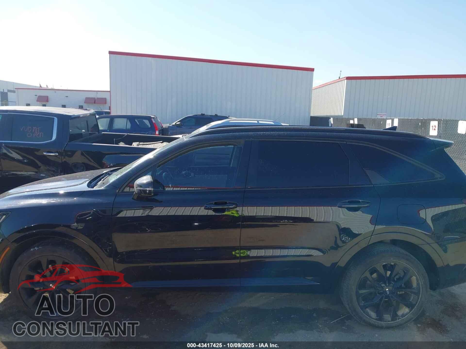 KIA SORENTO 2021 - 5XYRK4LF8MG030081