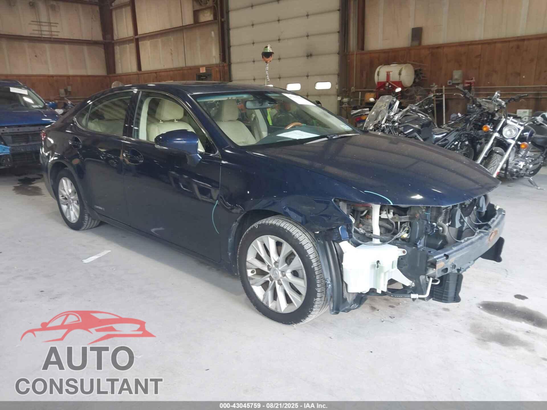 LEXUS ES 300H 2013 - JTHBW1GG6D2038261