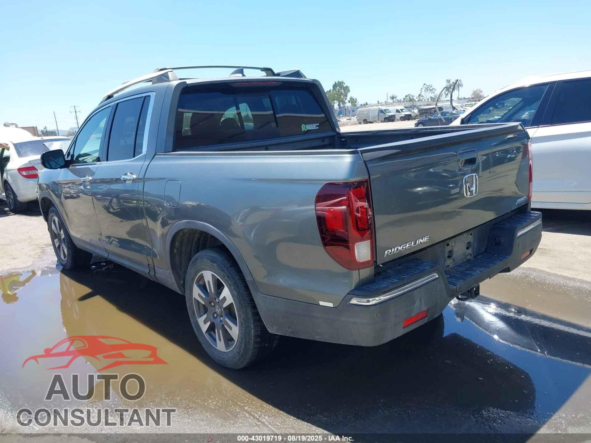 HONDA RIDGELINE 2017 - 5FPYK3F72HB032472