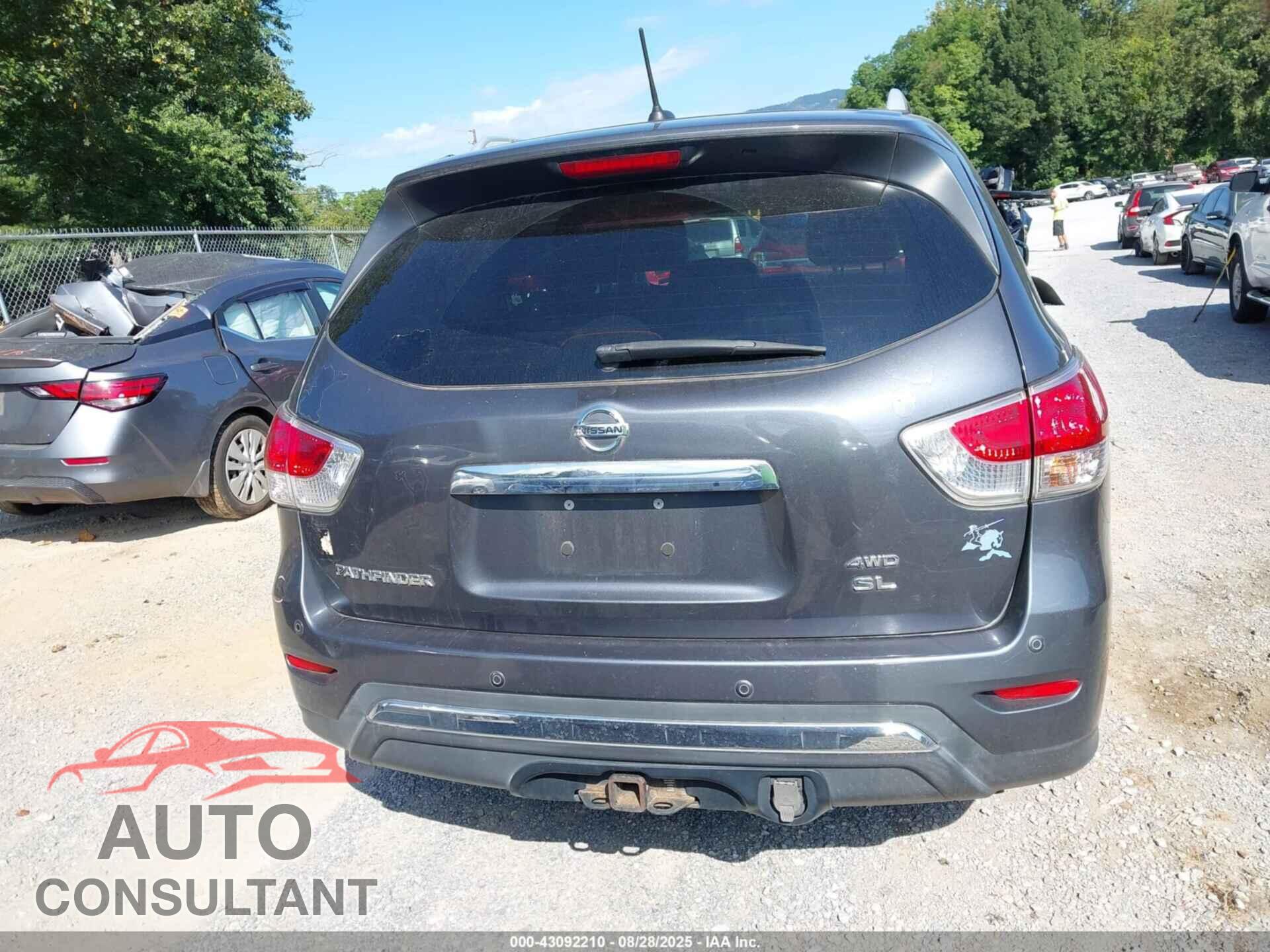 NISSAN PATHFINDER 2014 - 5N1AR2MM5EC664749