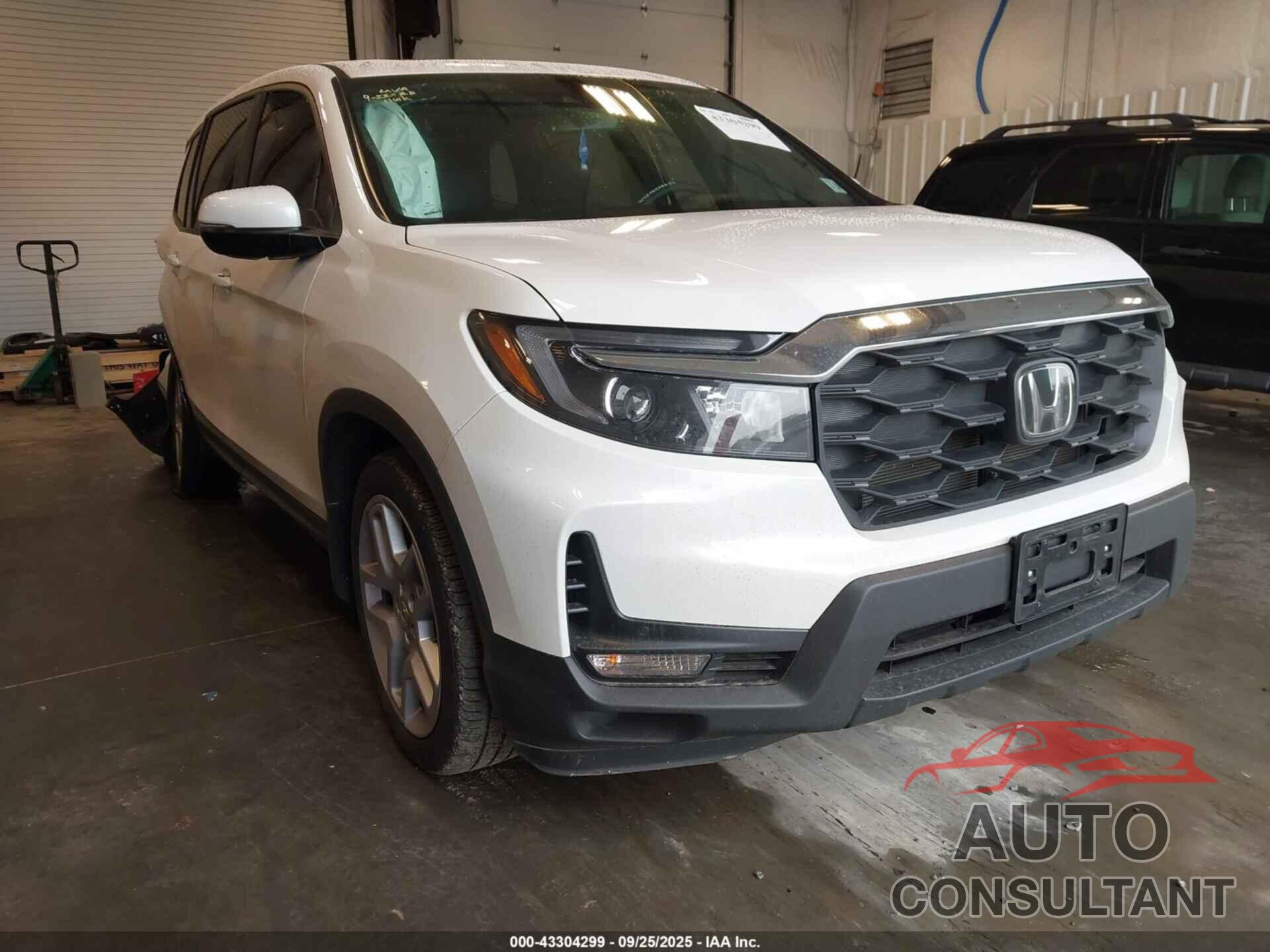 HONDA PASSPORT 2025 - 5FNYF8H58SB014295