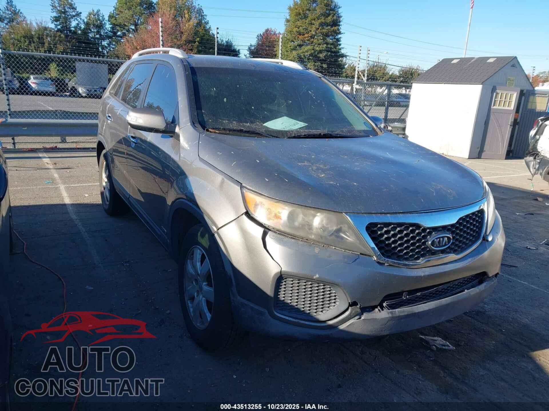KIA SORENTO 2013 - 5XYKTDA20DG403855
