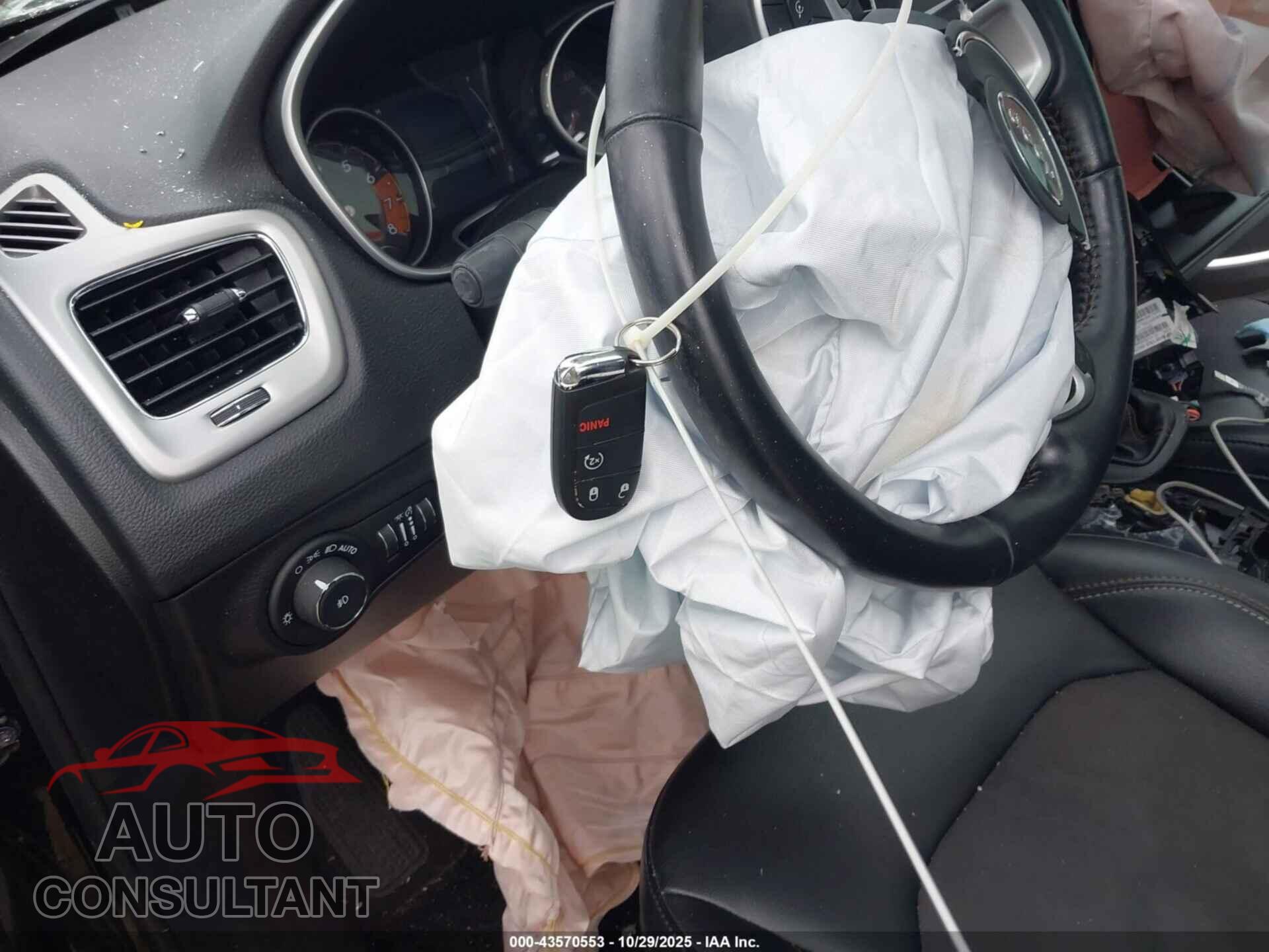 JEEP COMPASS 2019 - 3C4NJDBB0KT761223
