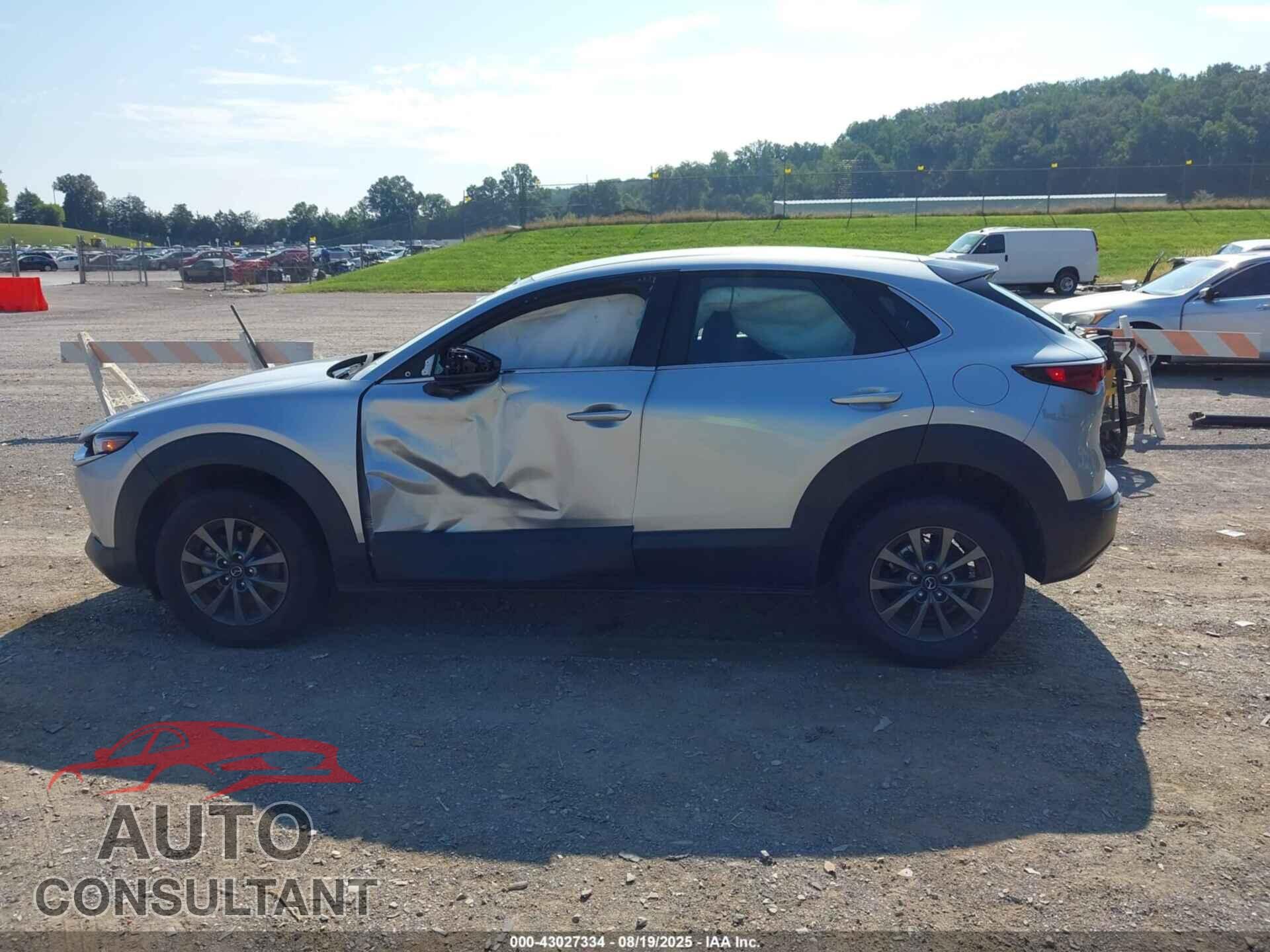 MAZDA CX-30 2020 - 3MVDMABL2LM126993