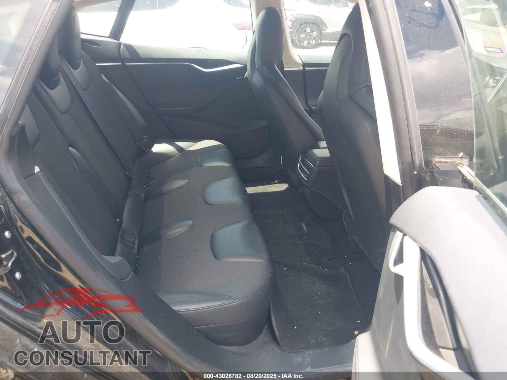 TESLA MODEL S 2015 - 5YJSA1S27FF088825