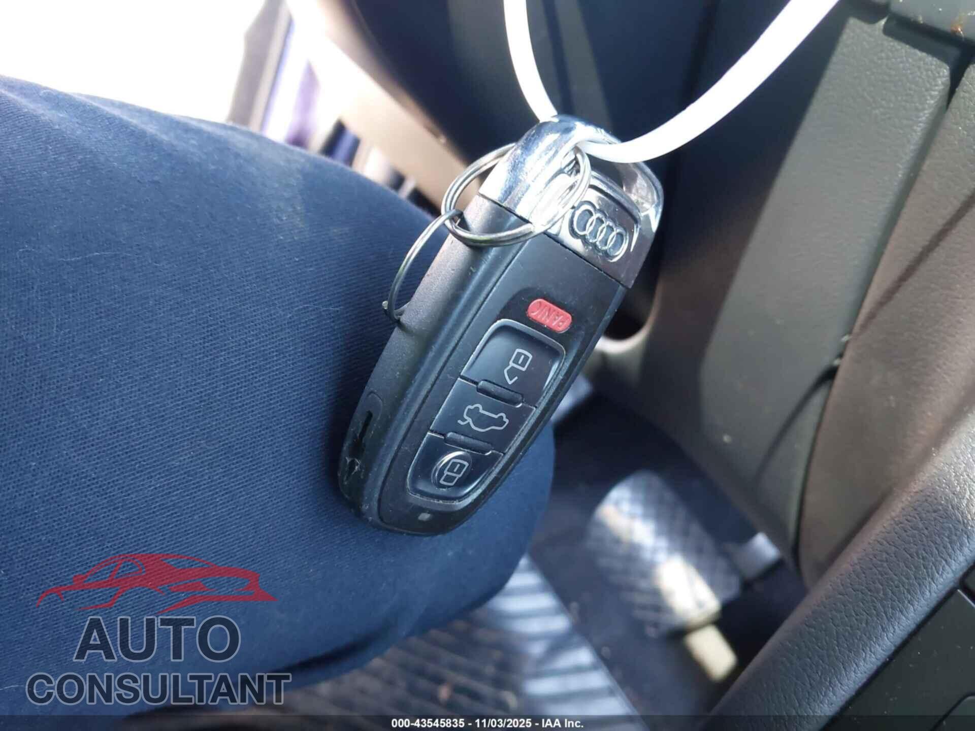 AUDI A4 2013 - WAUFFAFL4DN029037