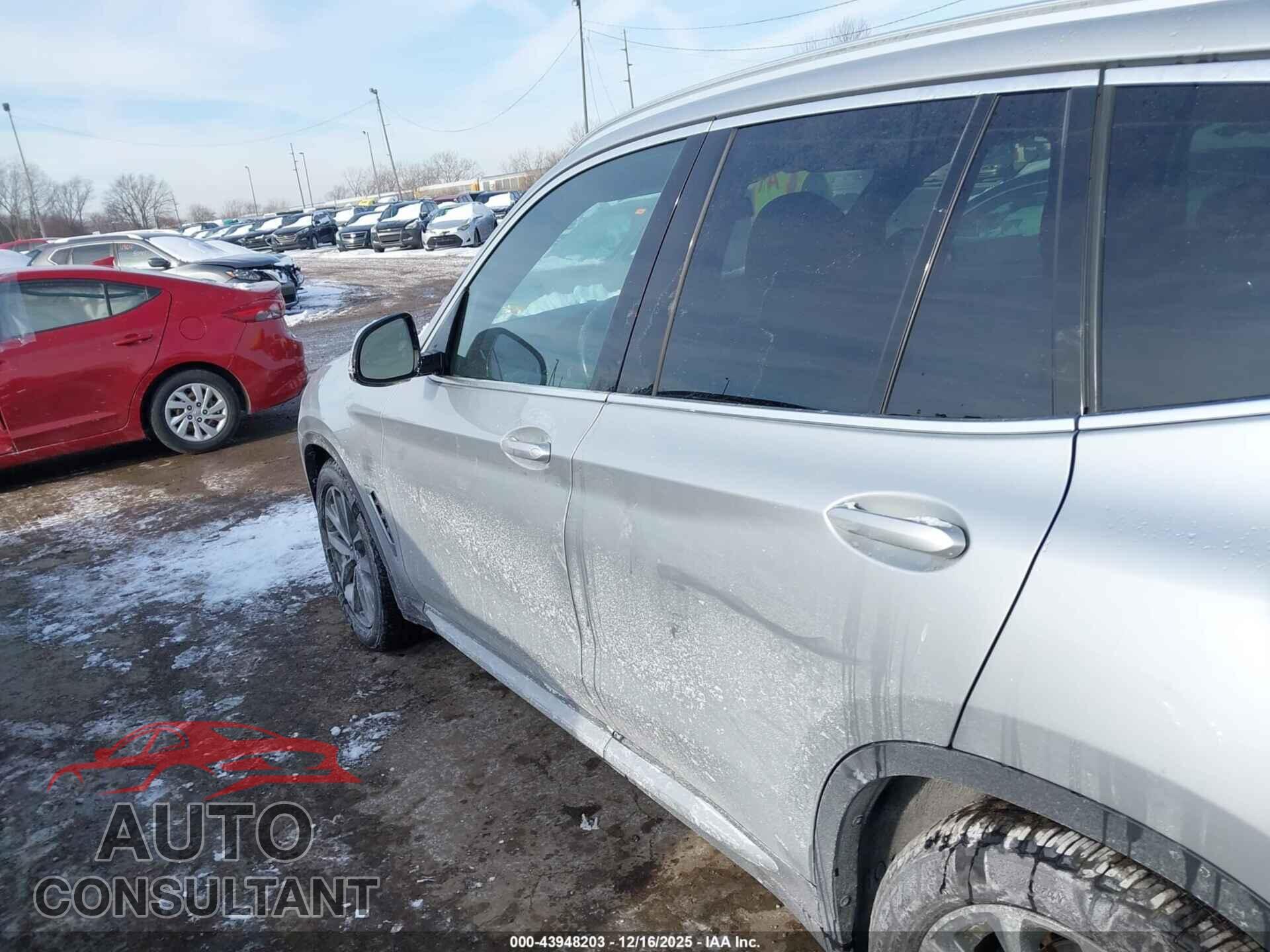 BMW X3 2018 - 5UXTR9C52JLD69071