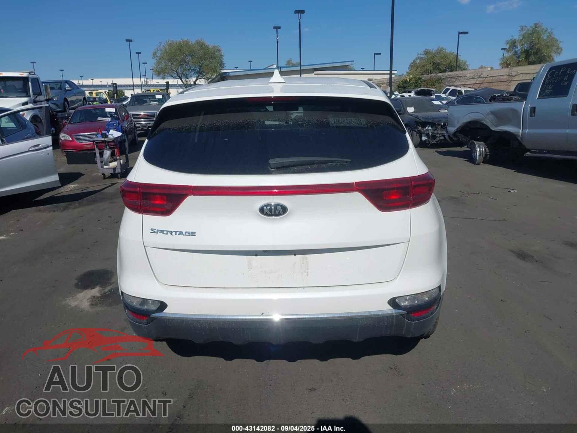 KIA SPORTAGE 2021 - KNDPMCAC0M7942933