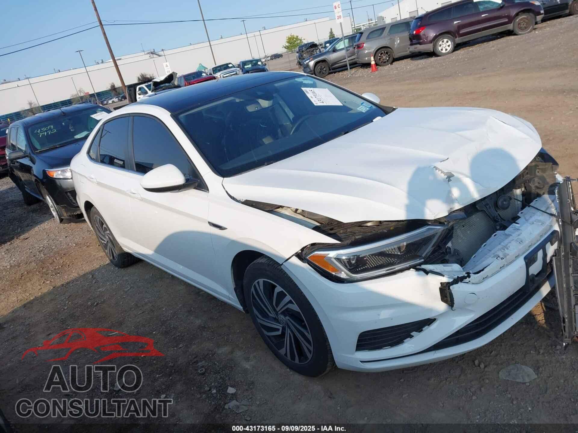 VOLKSWAGEN JETTA 2021 - 3VWE57BU4MM084615