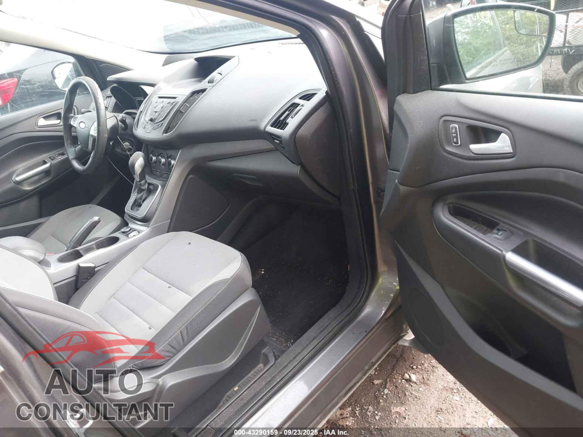 FORD ESCAPE 2013 - 1FMCU9GX0DUD82887