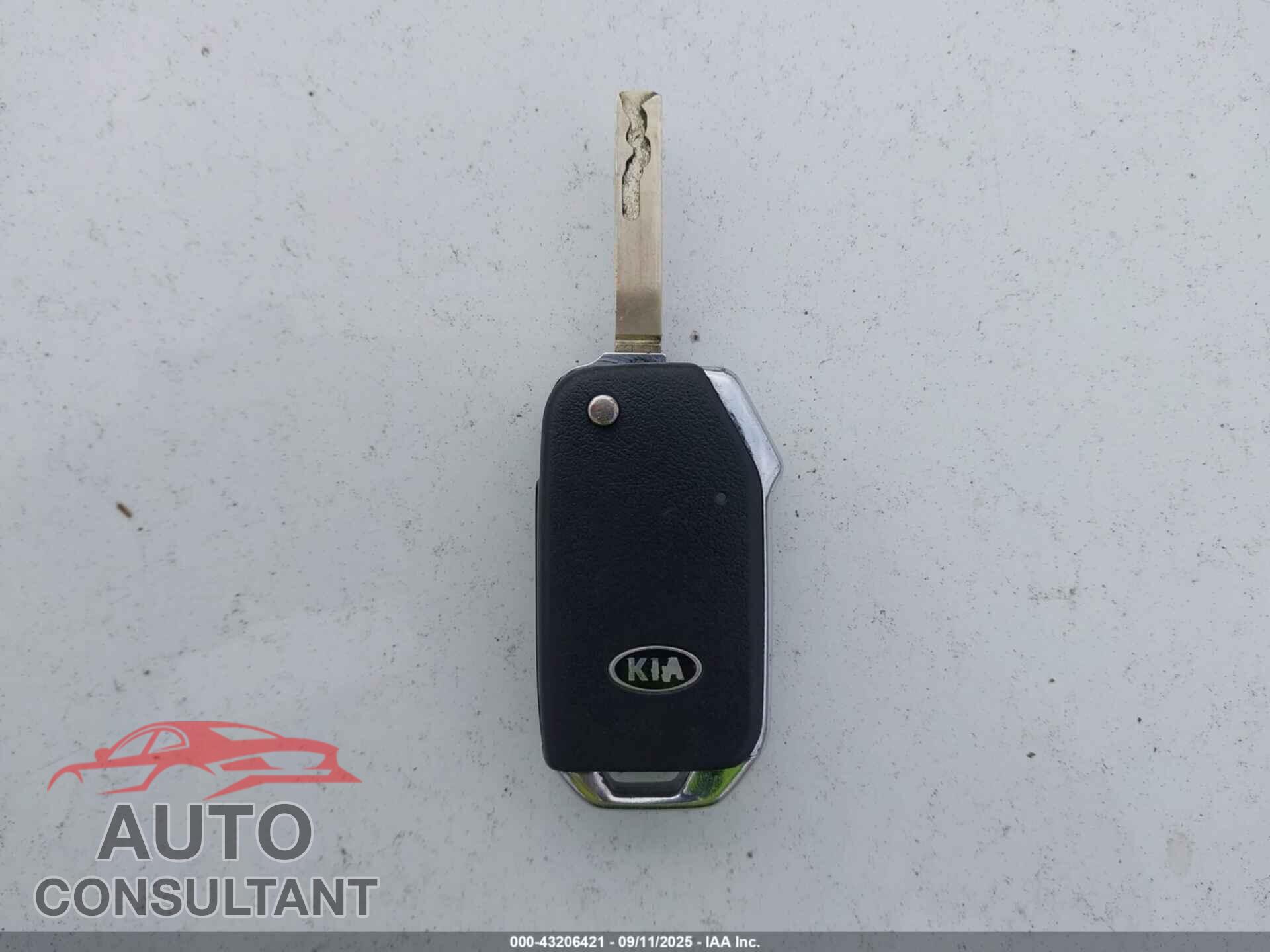 KIA SELTOS 2021 - KNDEPCAA8M7045243