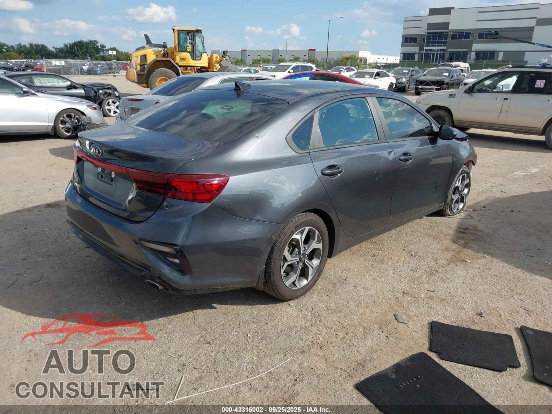 KIA FORTE 2021 - 3KPF24AD5ME265202