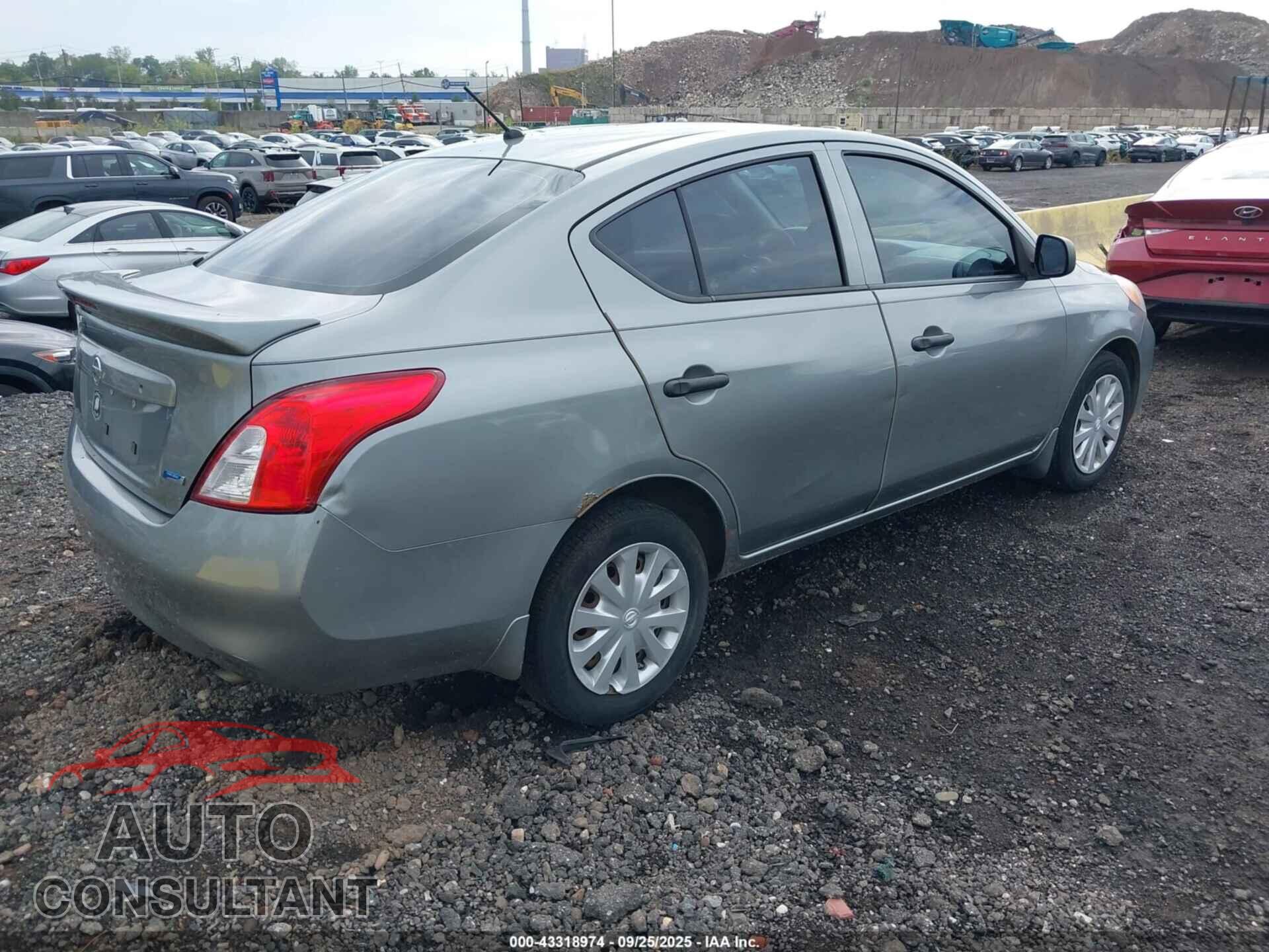 NISSAN VERSA 2014 - 3N1CN7AP2EL810598