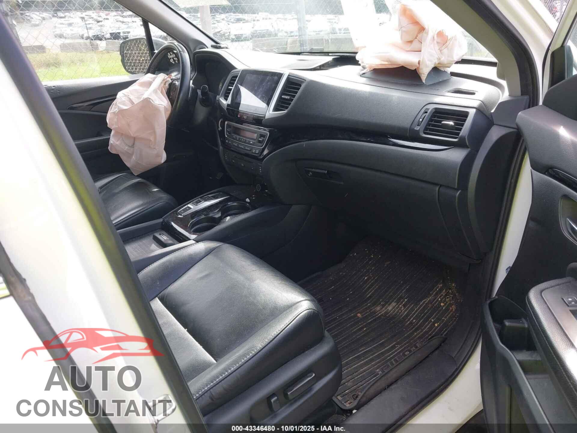 HONDA PILOT 2017 - 5FNYF5H95HB041397