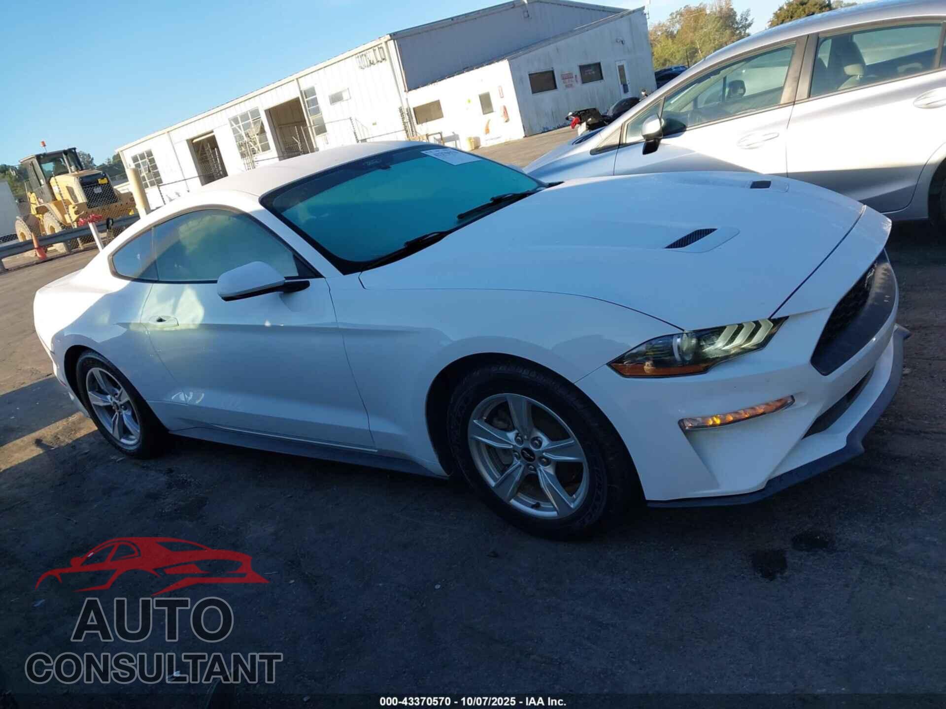 FORD MUSTANG 2020 - 1FA6P8THXL5166951