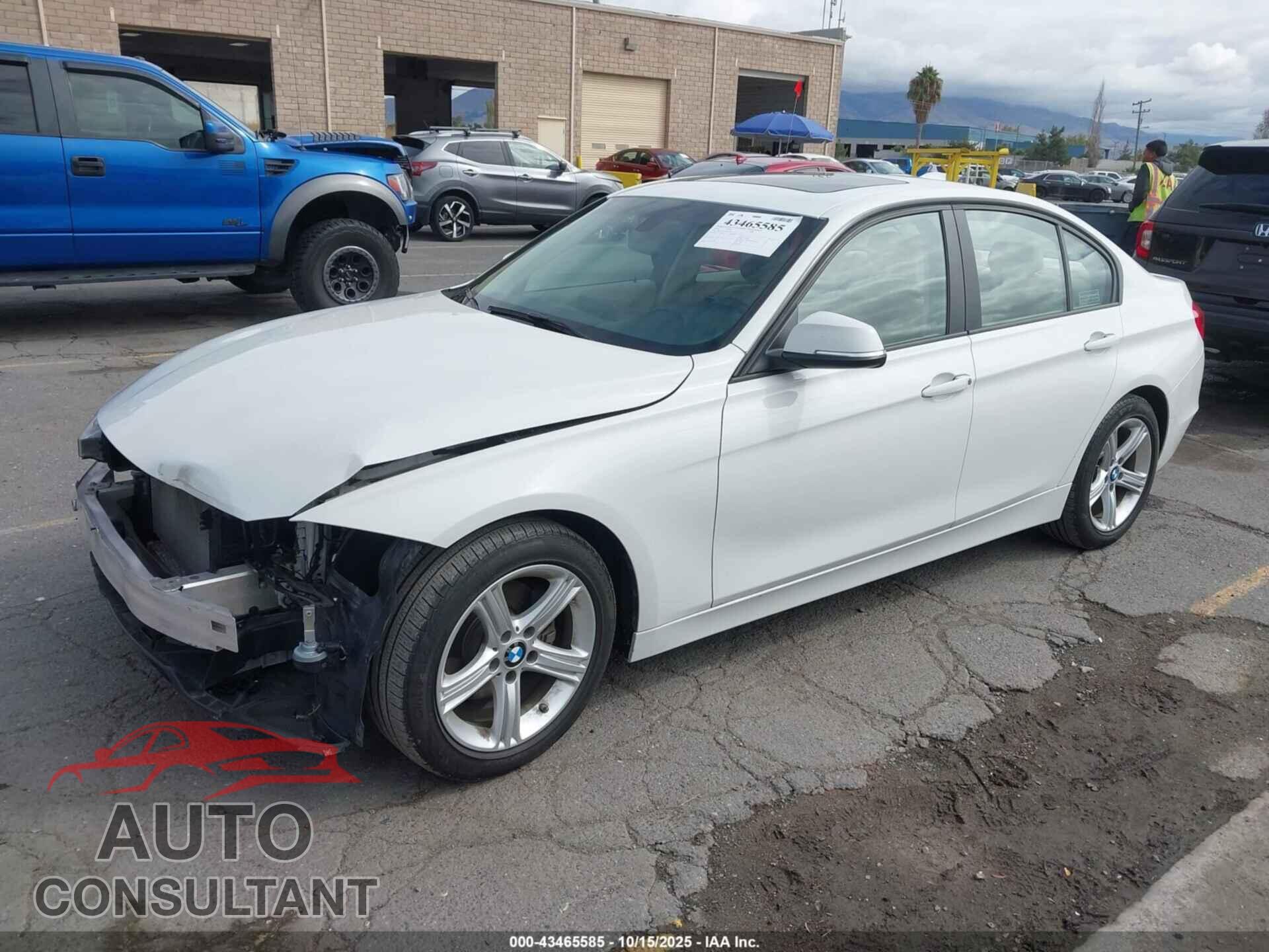 BMW 328I 2015 - WBA3C1C59FP852975
