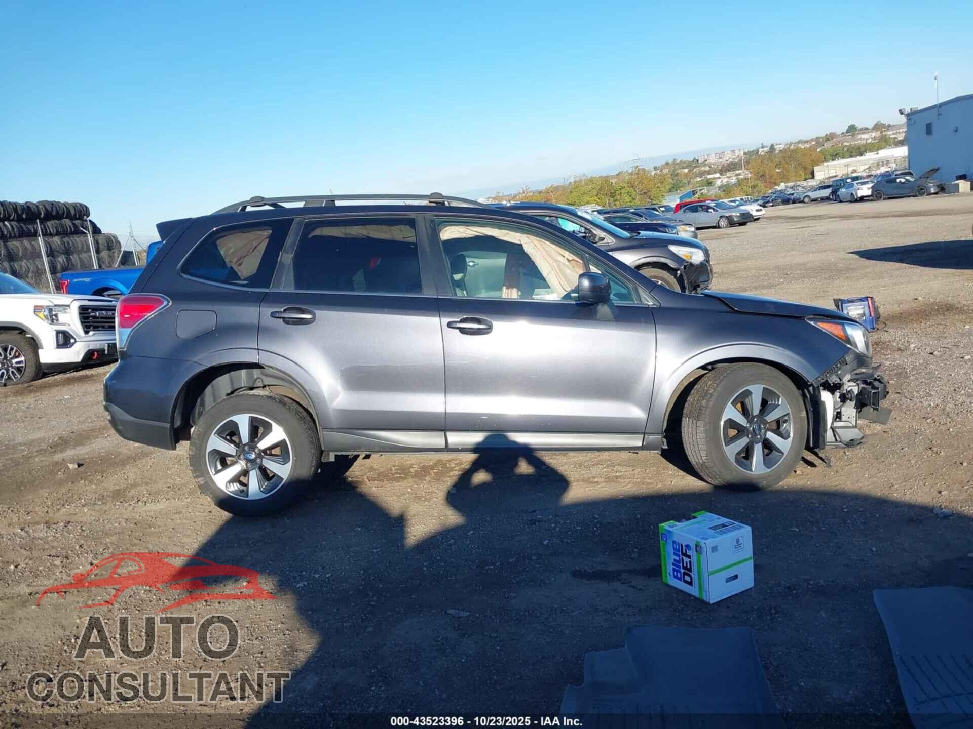 SUBARU FORESTER 2018 - JF2SJAJC1JH595594