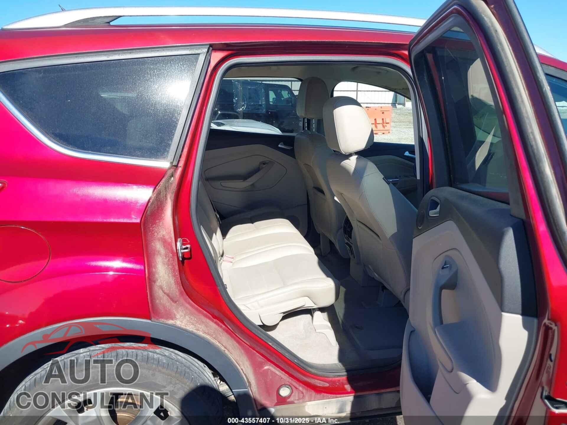 FORD ESCAPE 2014 - 1FMCU0J99EUD79087