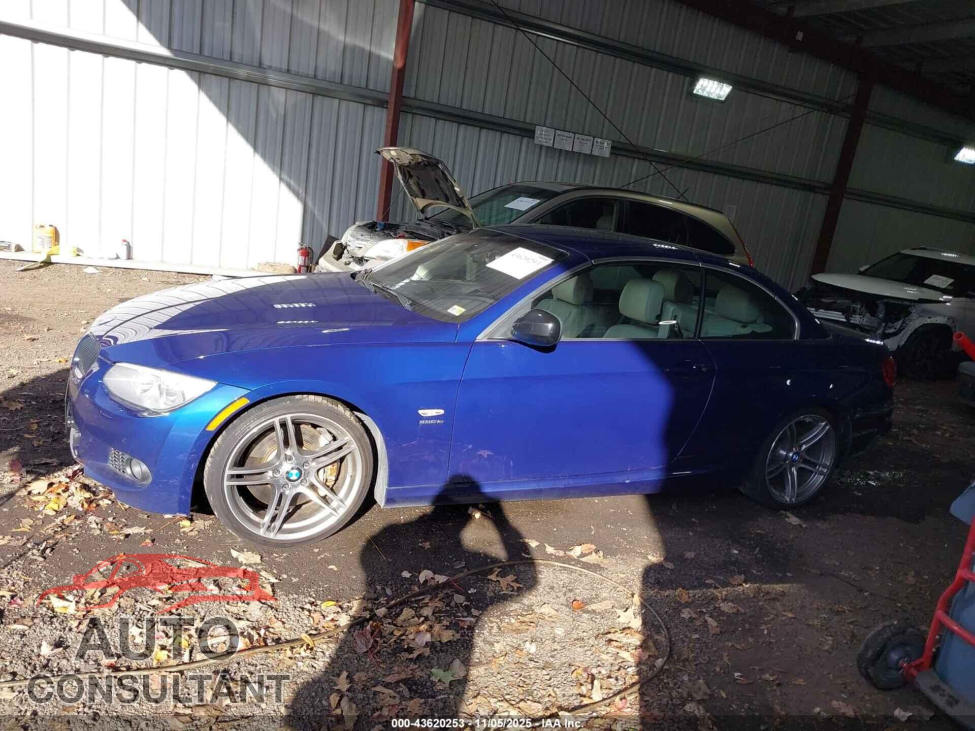 BMW 335IS 2013 - WBADX1C55DJ129102